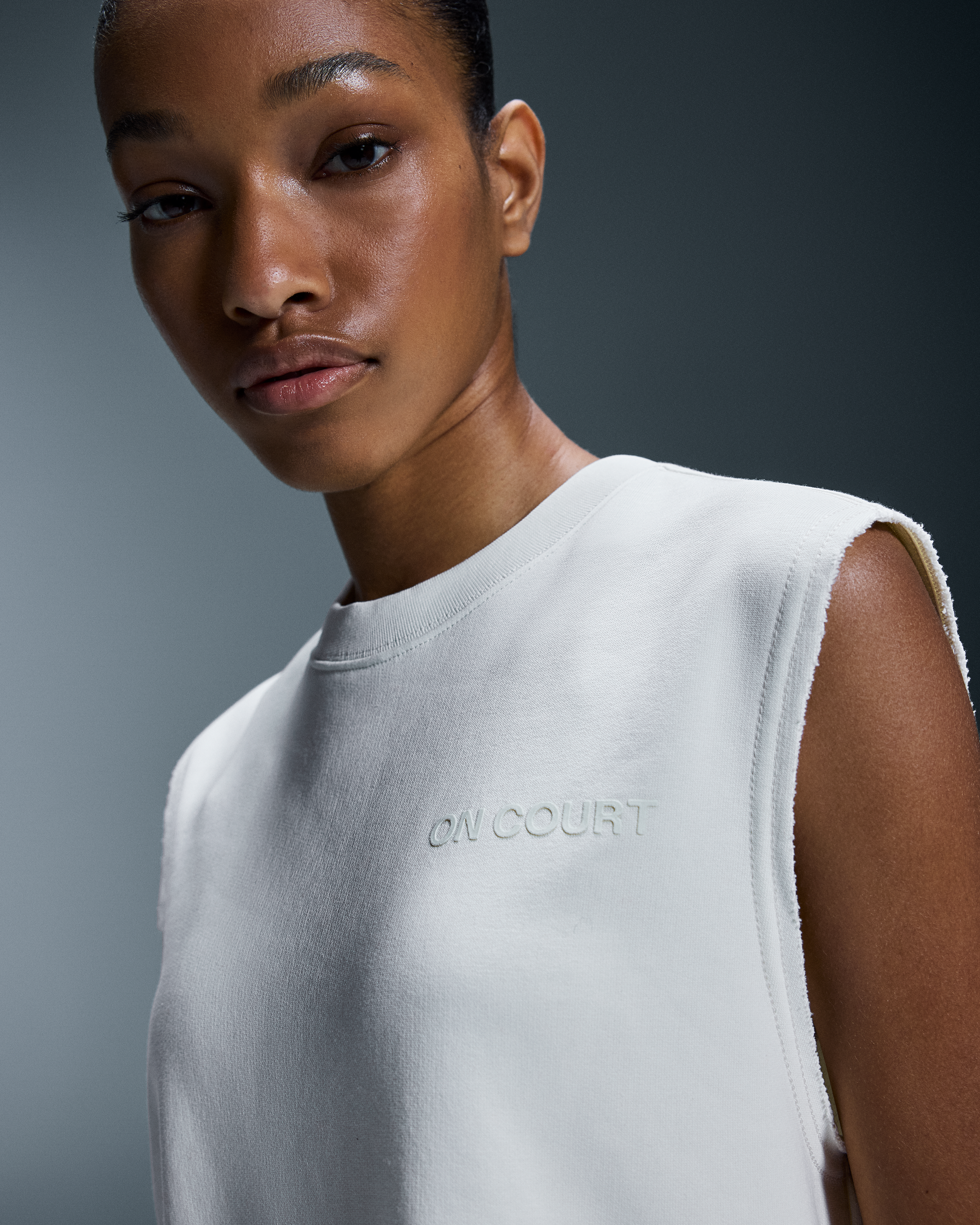 On Open Club Crew Crop White Femme Hauts et t-shirts