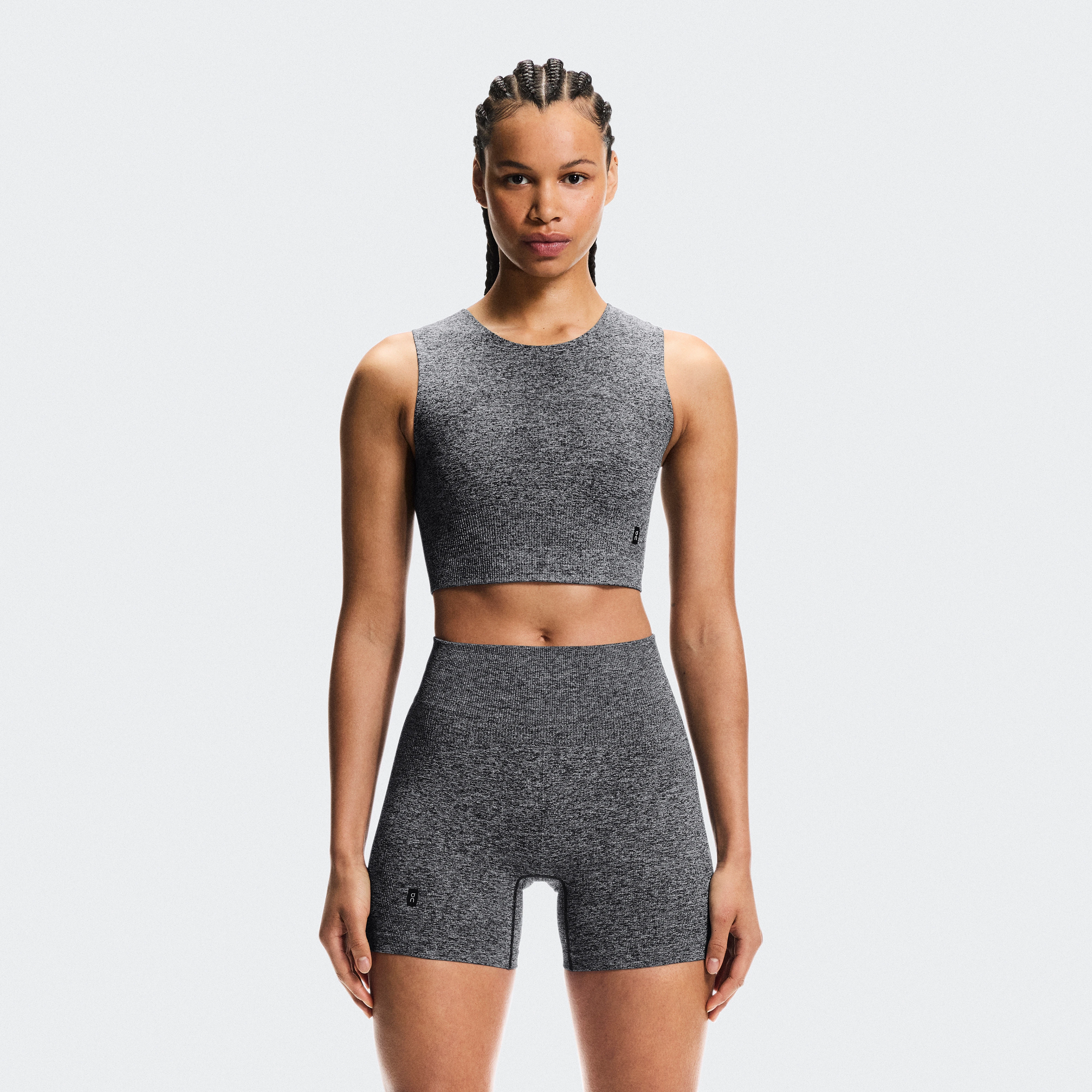 On Studio Knit Crop Graphite Heather Femme – Training faible impact Hauts et t-shirts