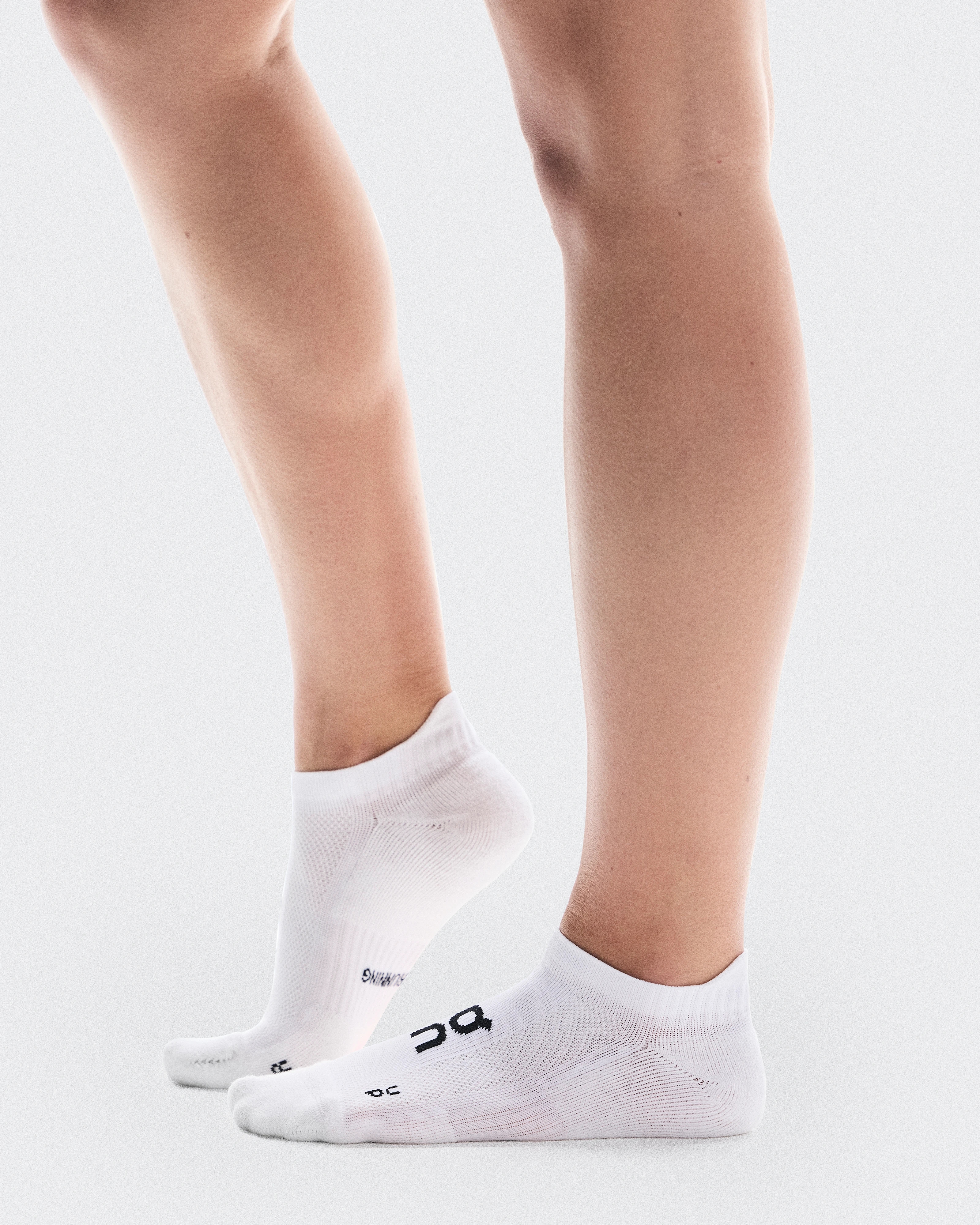 On Core Run Sock Low 2P White Unisexe Chaussettes
