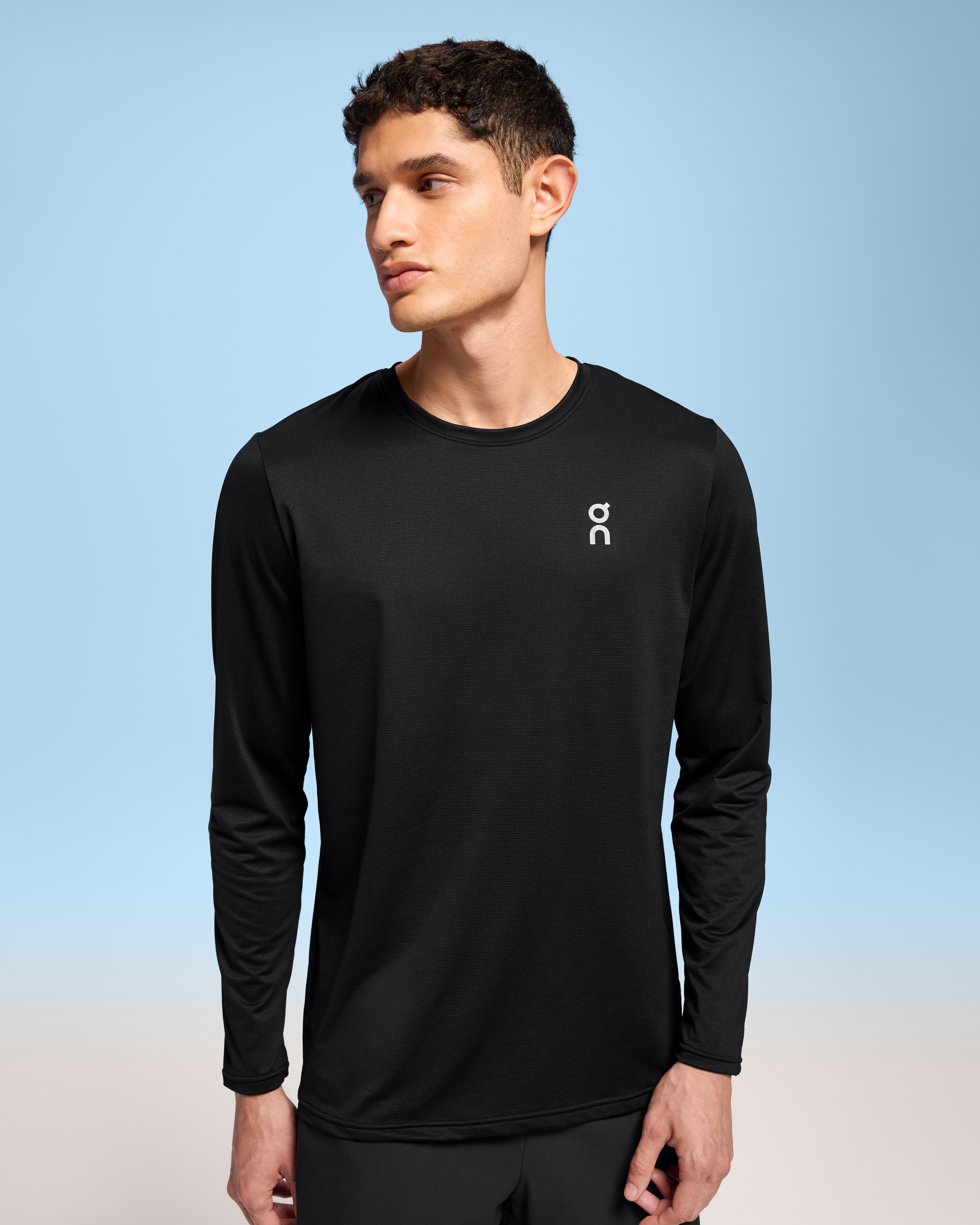 On Core Long-T Black Homme Hauts et t-shirts