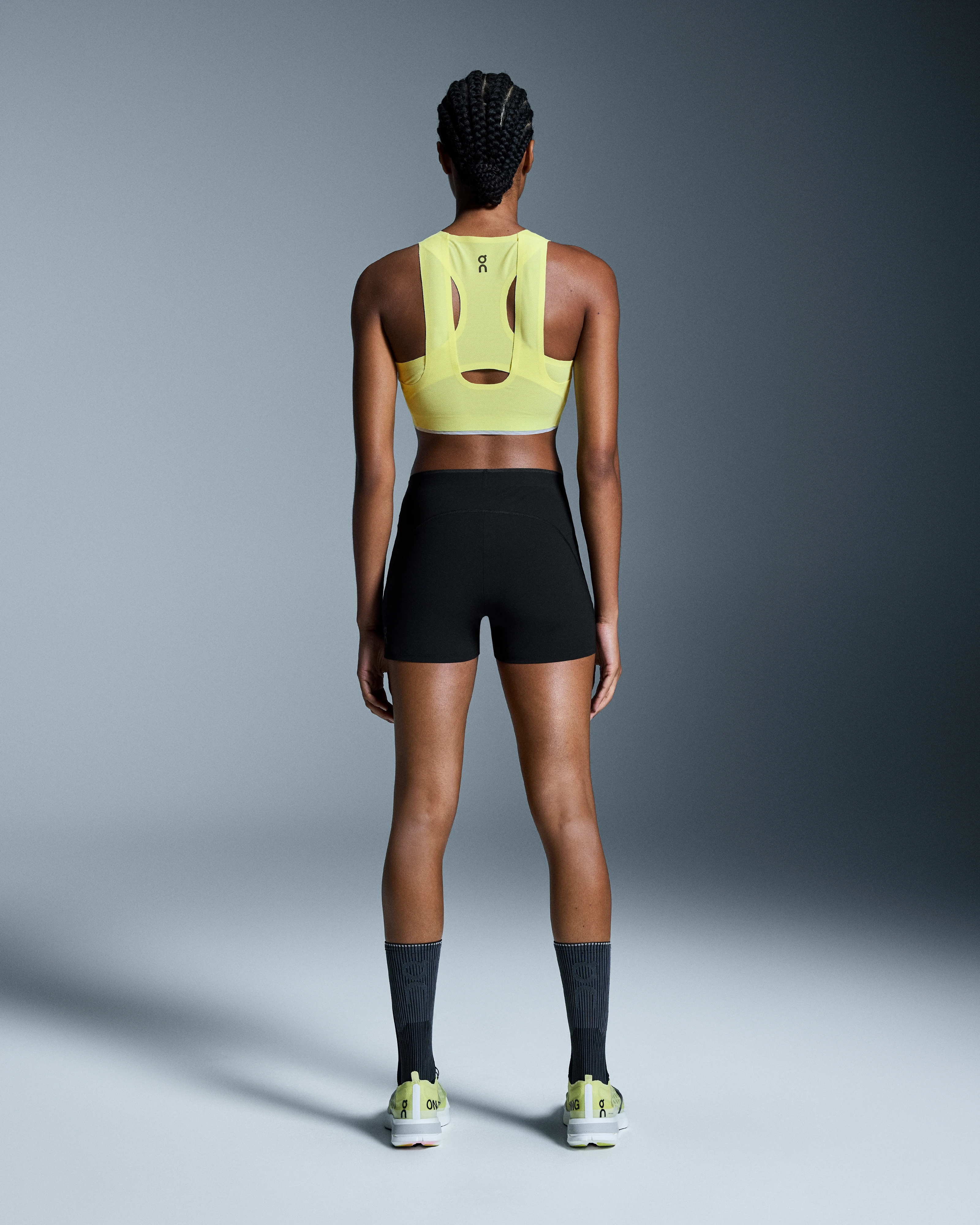 On Race Tights Short Black Femme Leggings