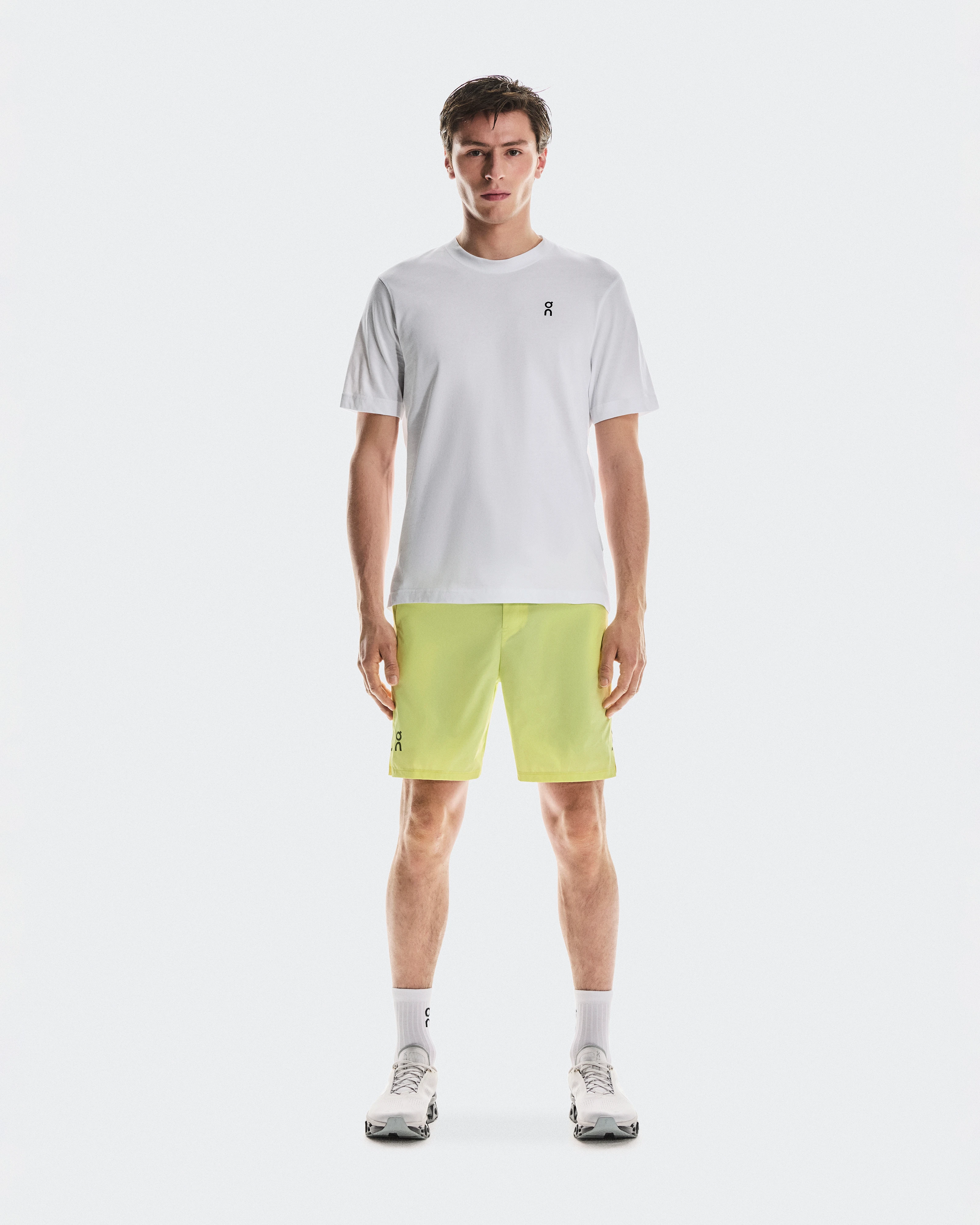 On Performance Hybrid Short Limelight Homme Shorts