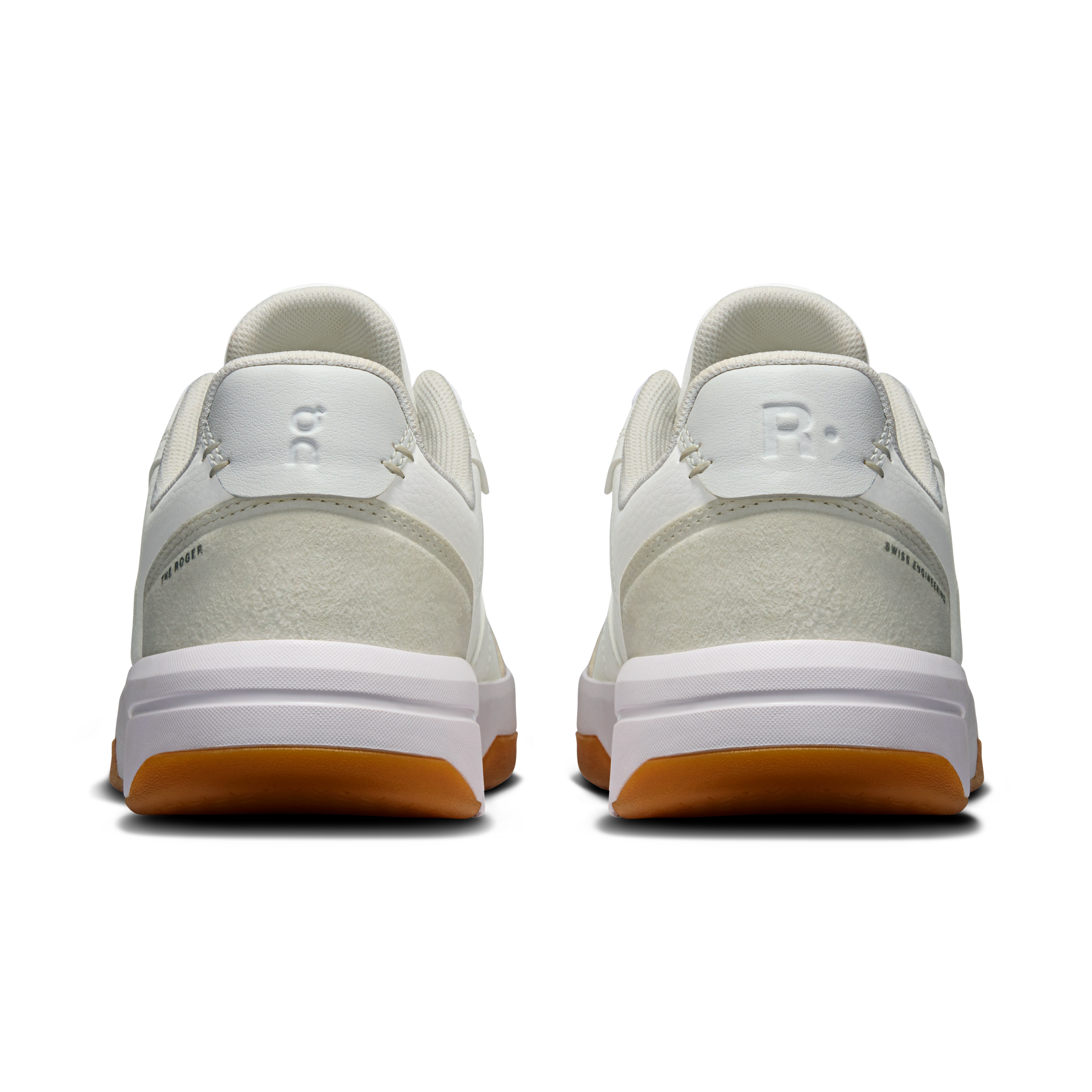 On THE ROGER Clubhouse White & Ivory Femme Tennis Chaussures