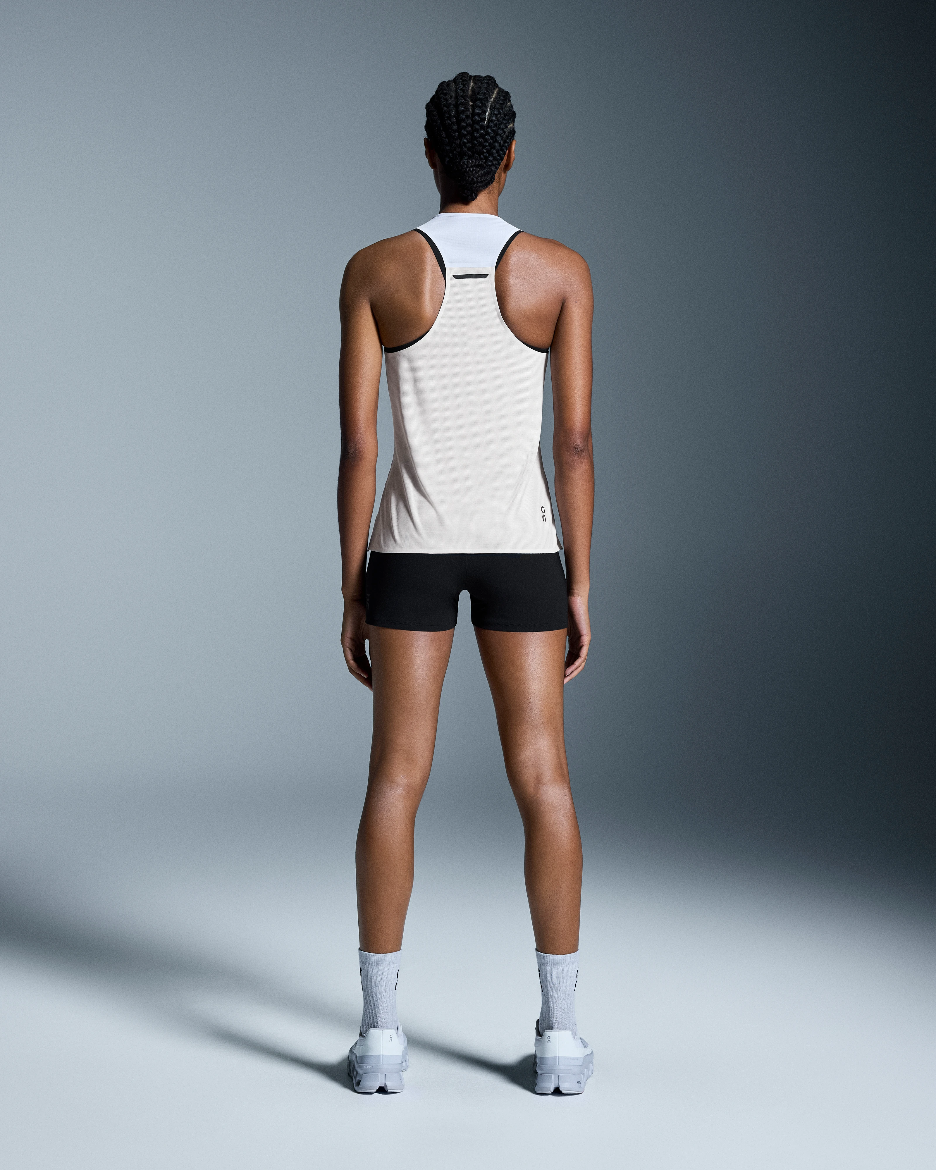 On Performance Tank White & Silver Femme Hauts et t-shirts