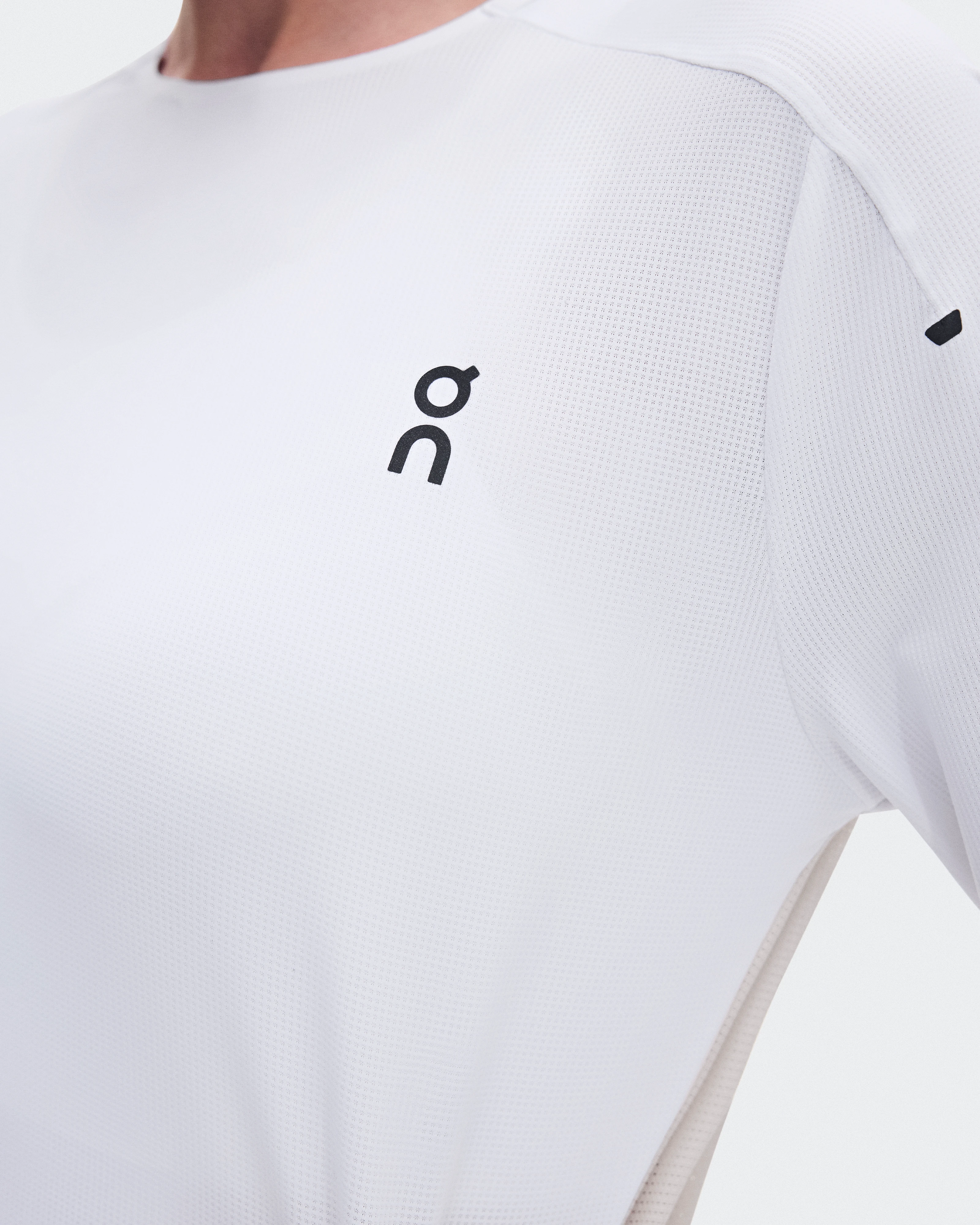 On Performance Long-T White & Silver Femme Hauts et t-shirts