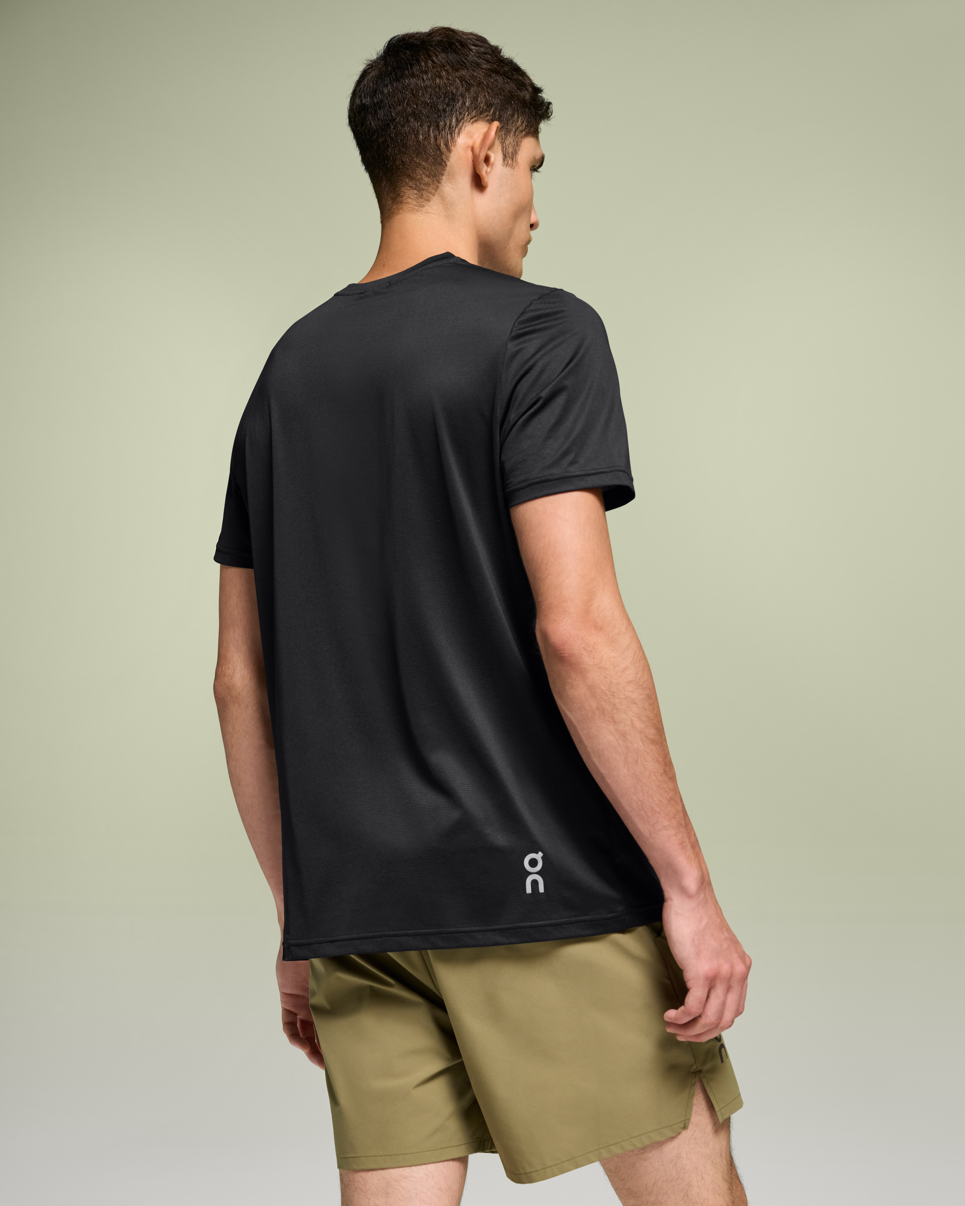 On Core-T Black Homme Hauts et t-shirts