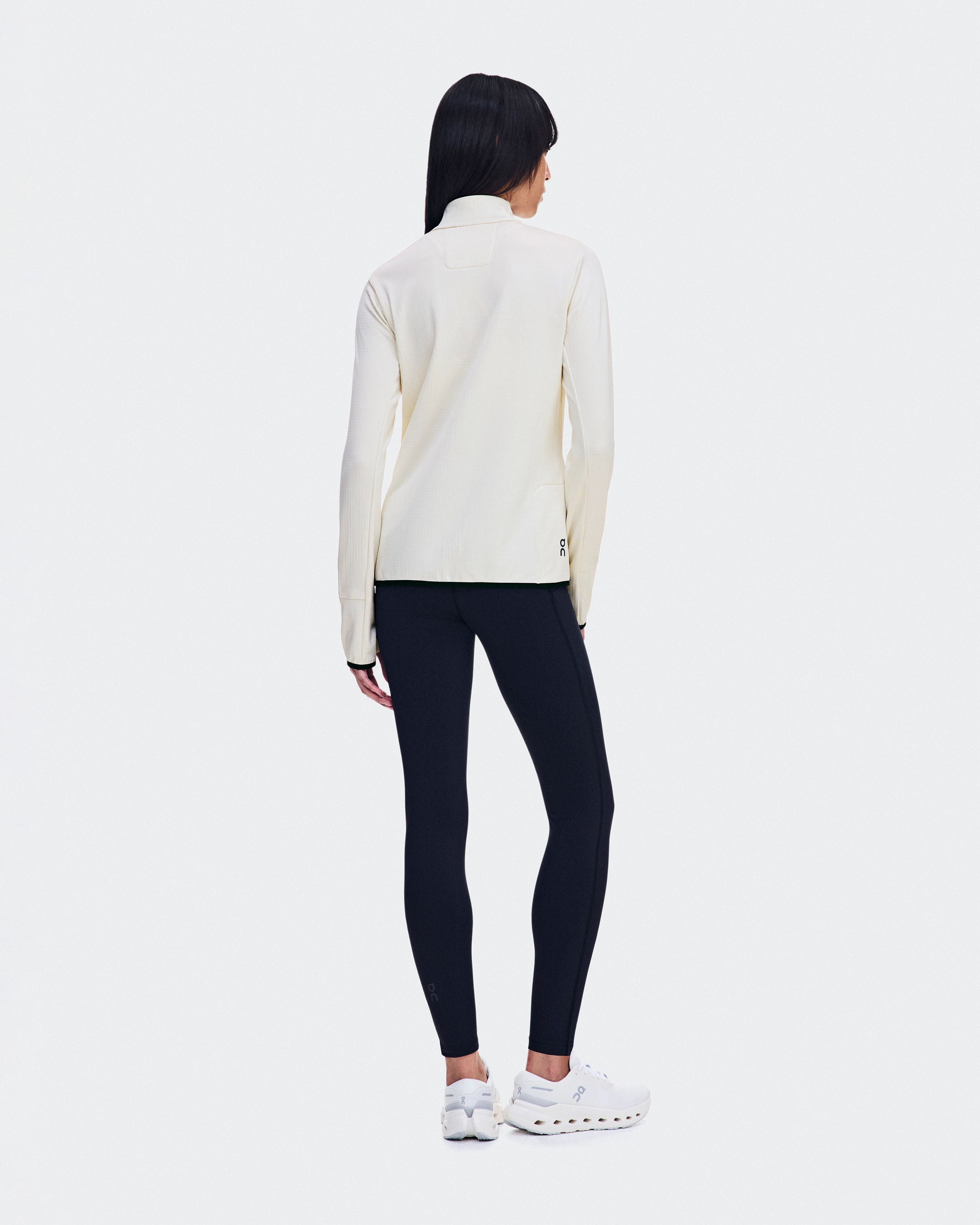 On Climate Shirt Hare Femme Sweats à capuche et sweats