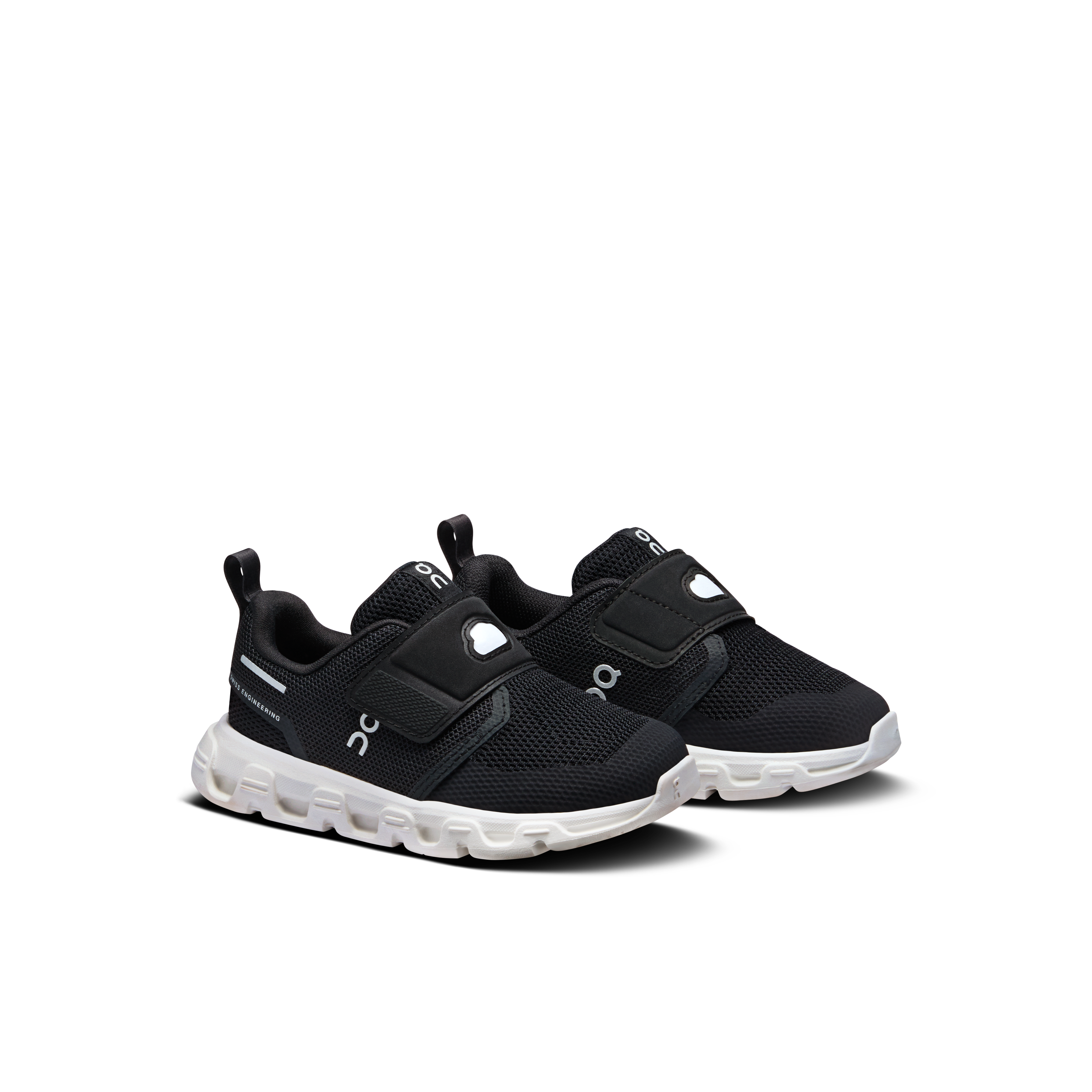 On Cloud Dash Black & White Unisexe Active Life Chaussures