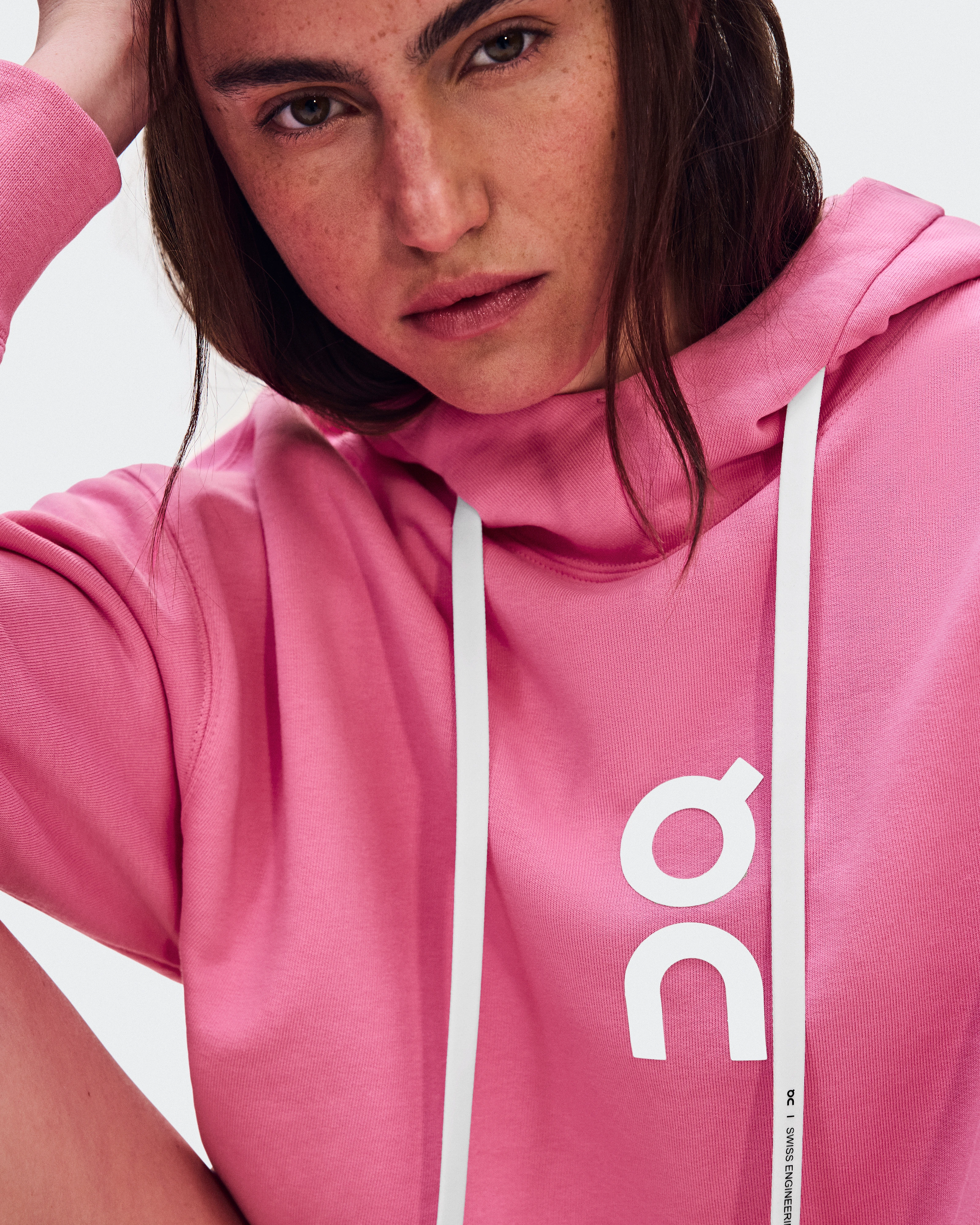 On Club Hoodie Bubblegum Femme Sweats à capuche et sweats