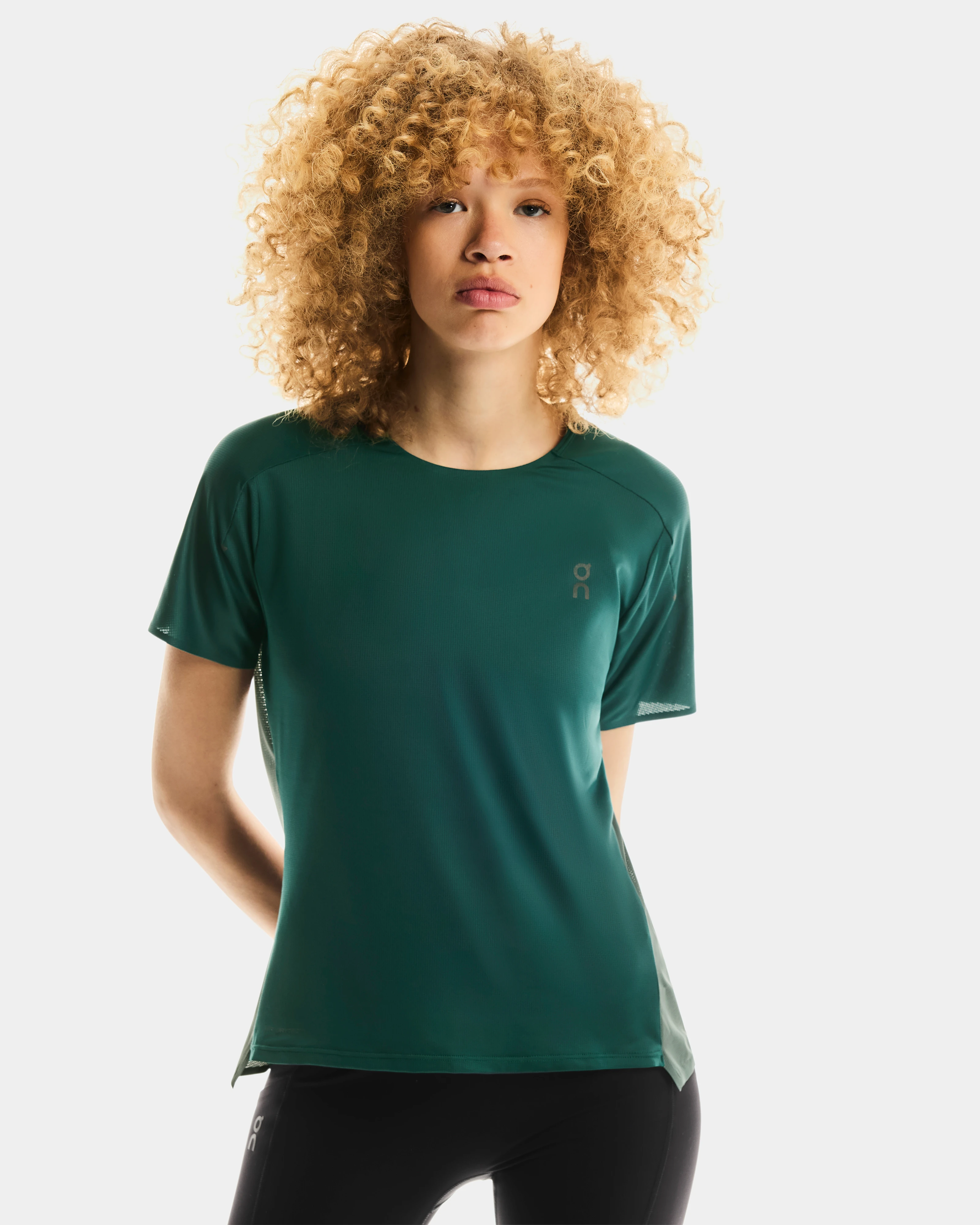 On Performance-T Spirulina & Olive Femme Hauts et t-shirts