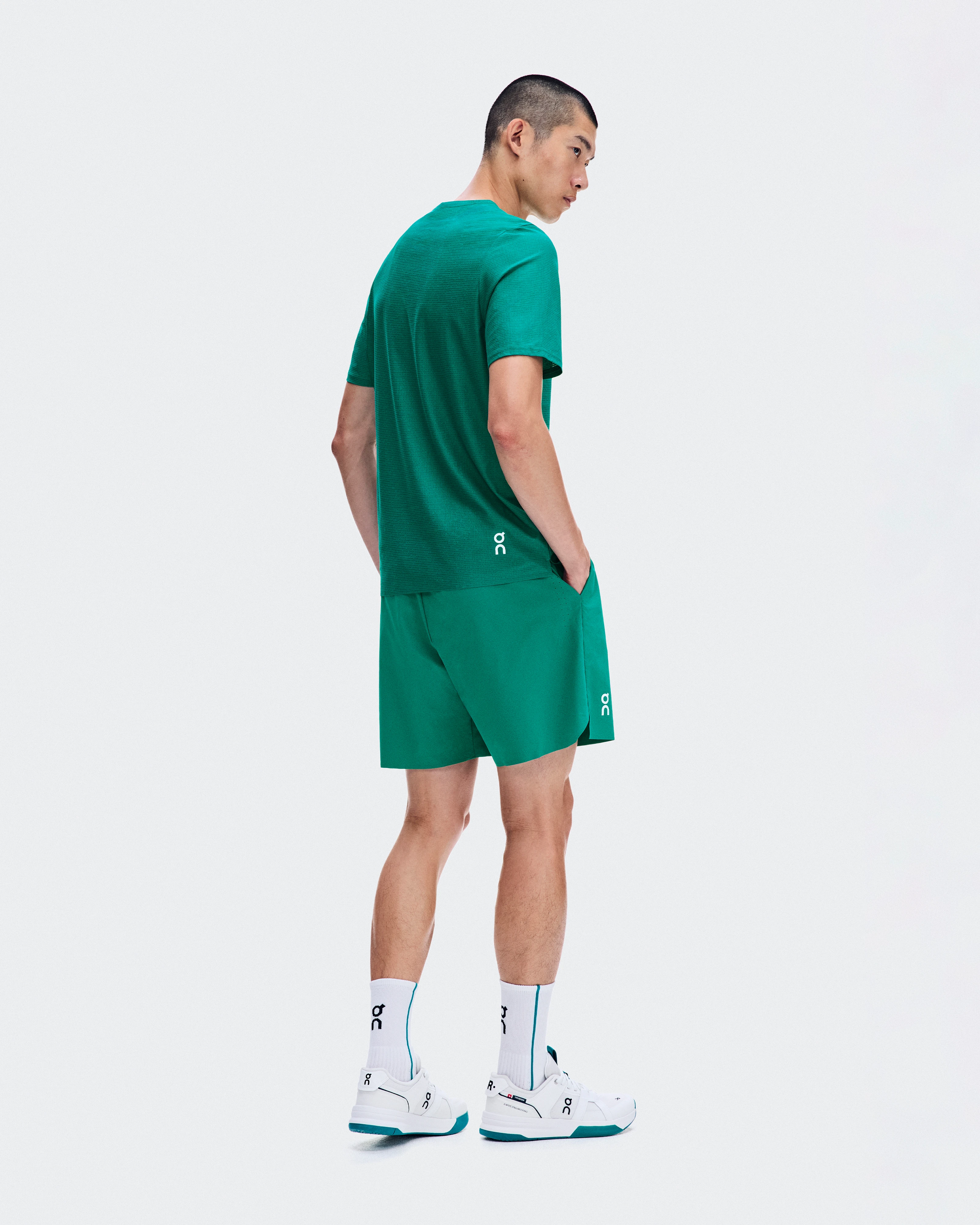 On Court-T Neem Homme Hauts et t-shirts