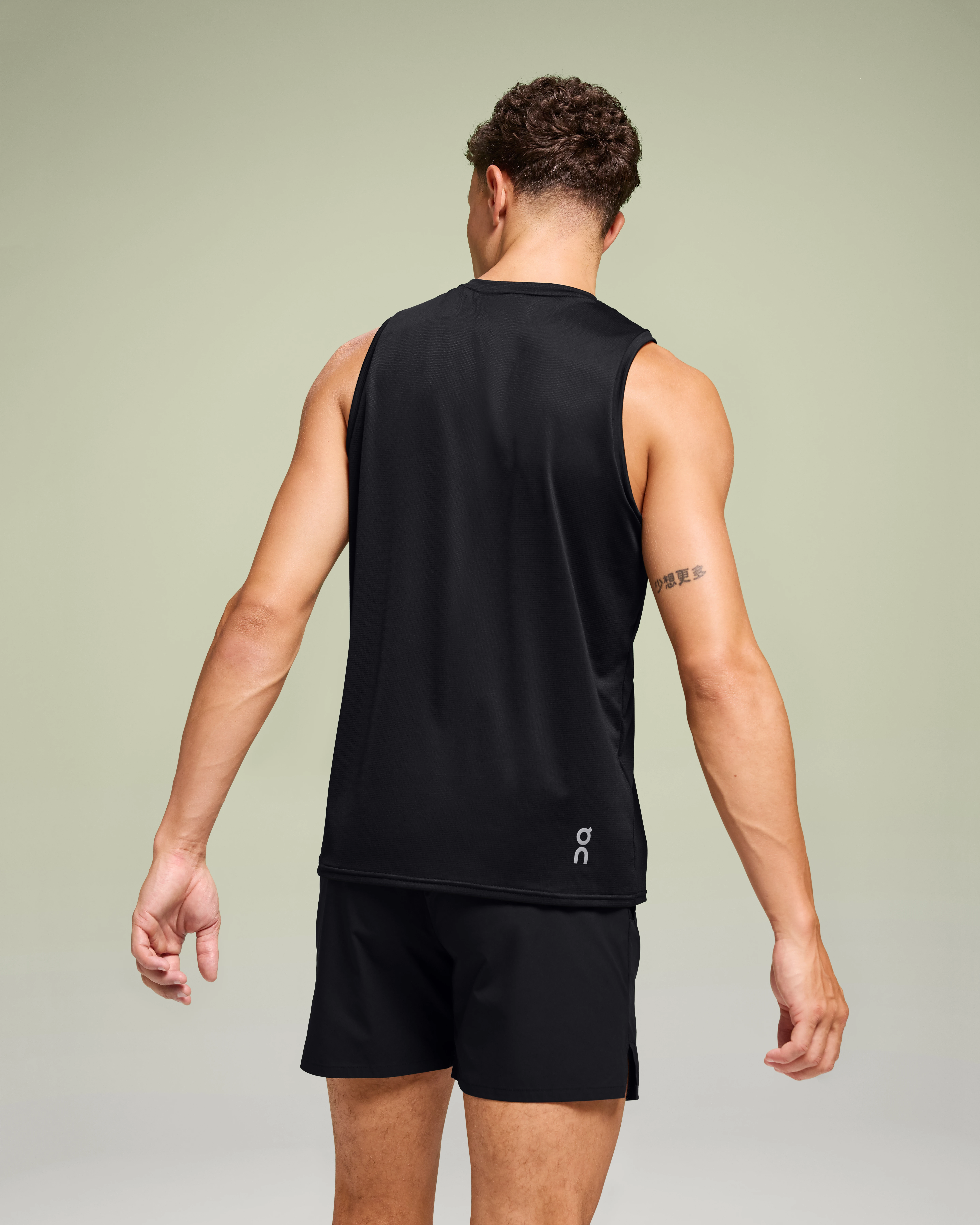 On Core Tank Black Homme Hauts et t-shirts
