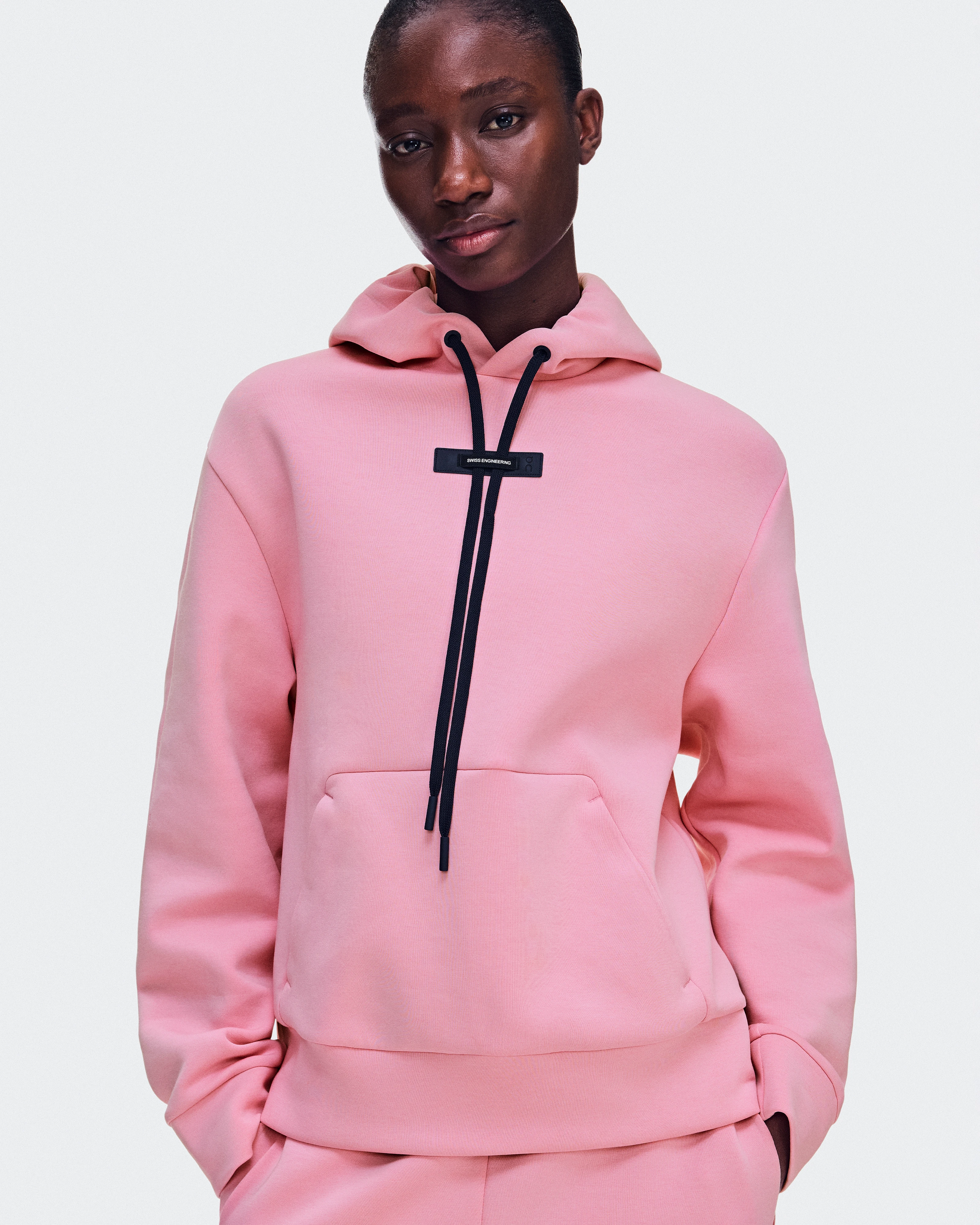 On Focus Tech Hoodie Magnolia Femme Sweats à capuche et sweats
