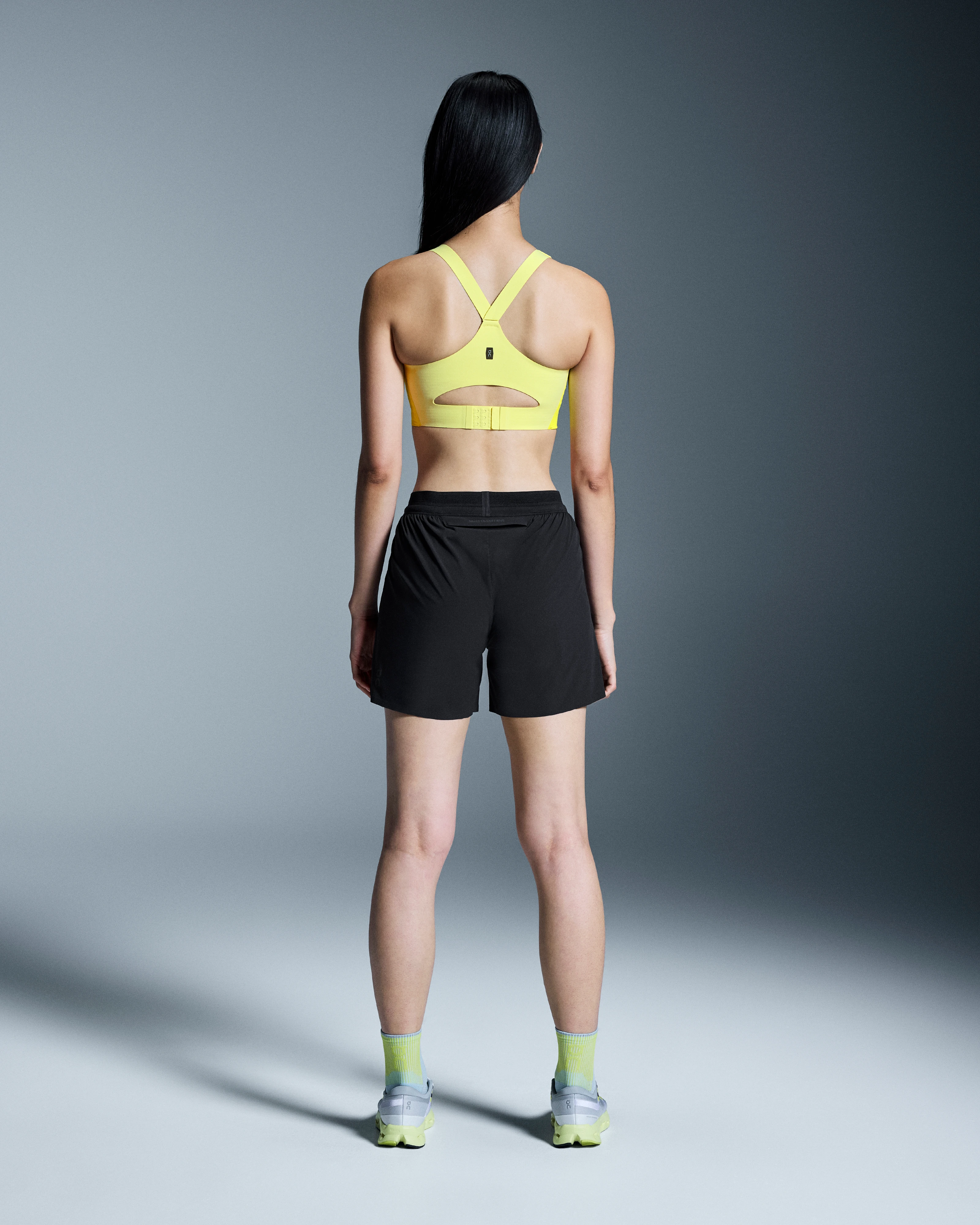 On 5" Performance Shorts Black Femme Shorts