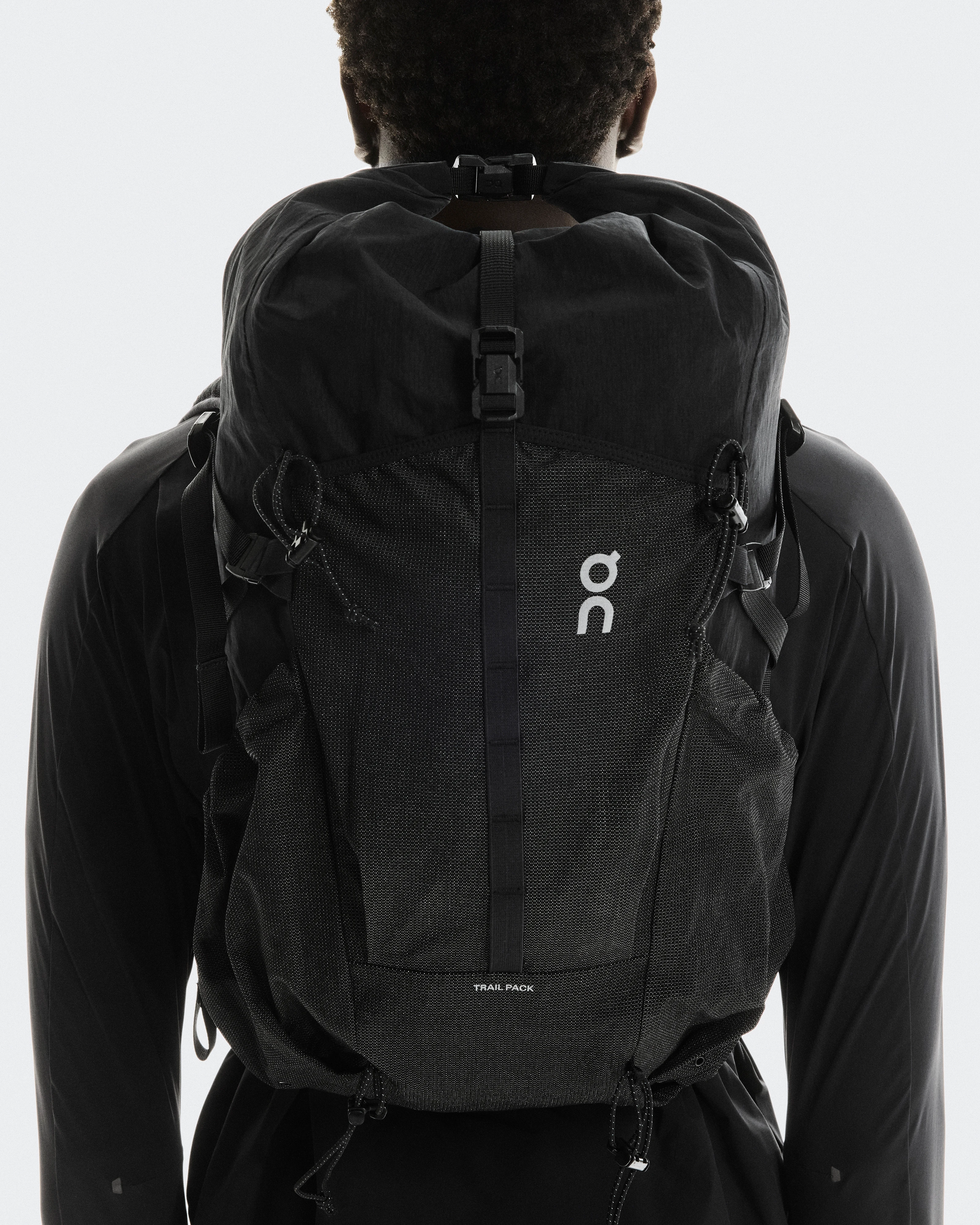 On Trail Pack 20L Black Unisexe Sacs