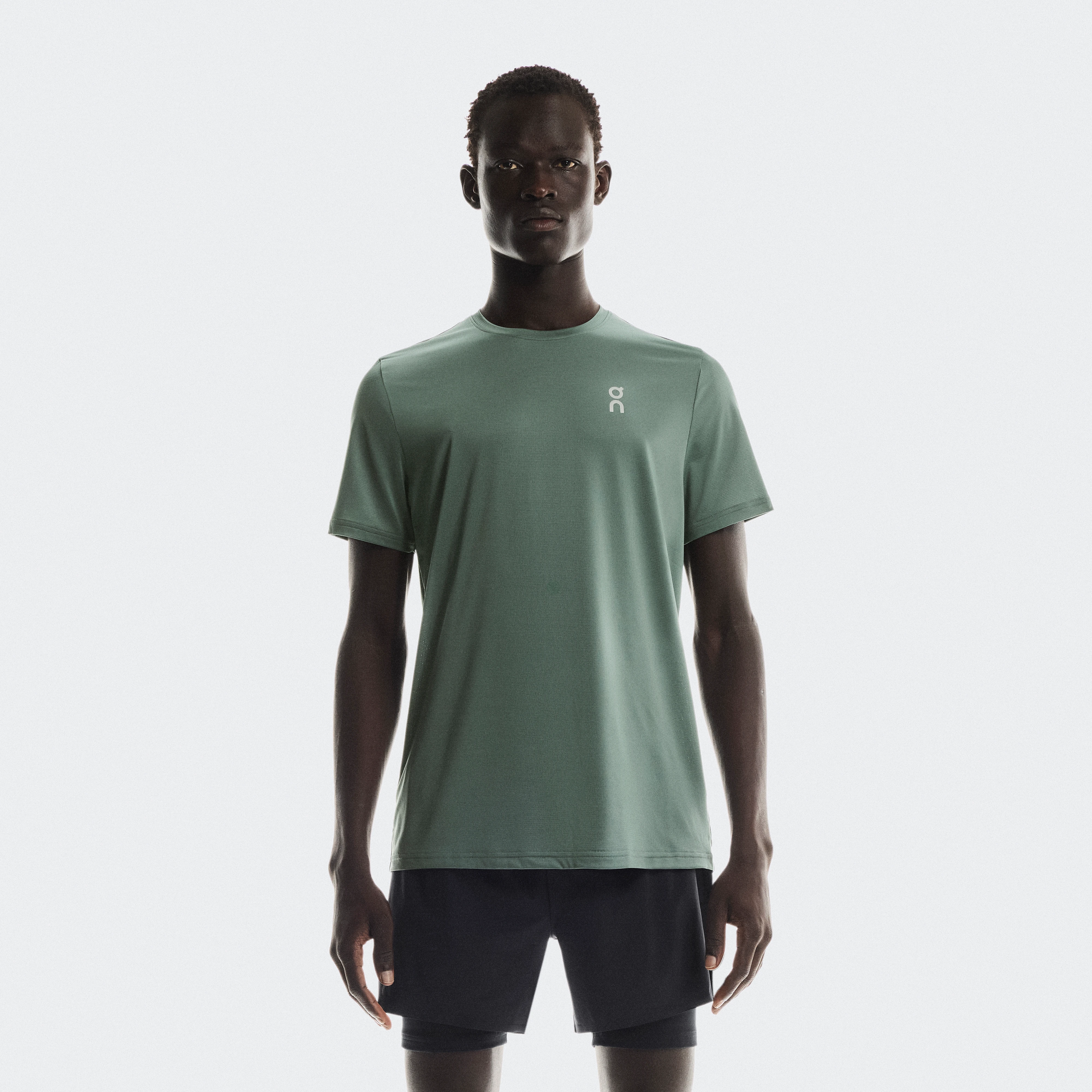 On Core-T Olive Homme – Poids plume, polyvalent, running Hauts et t-shirts