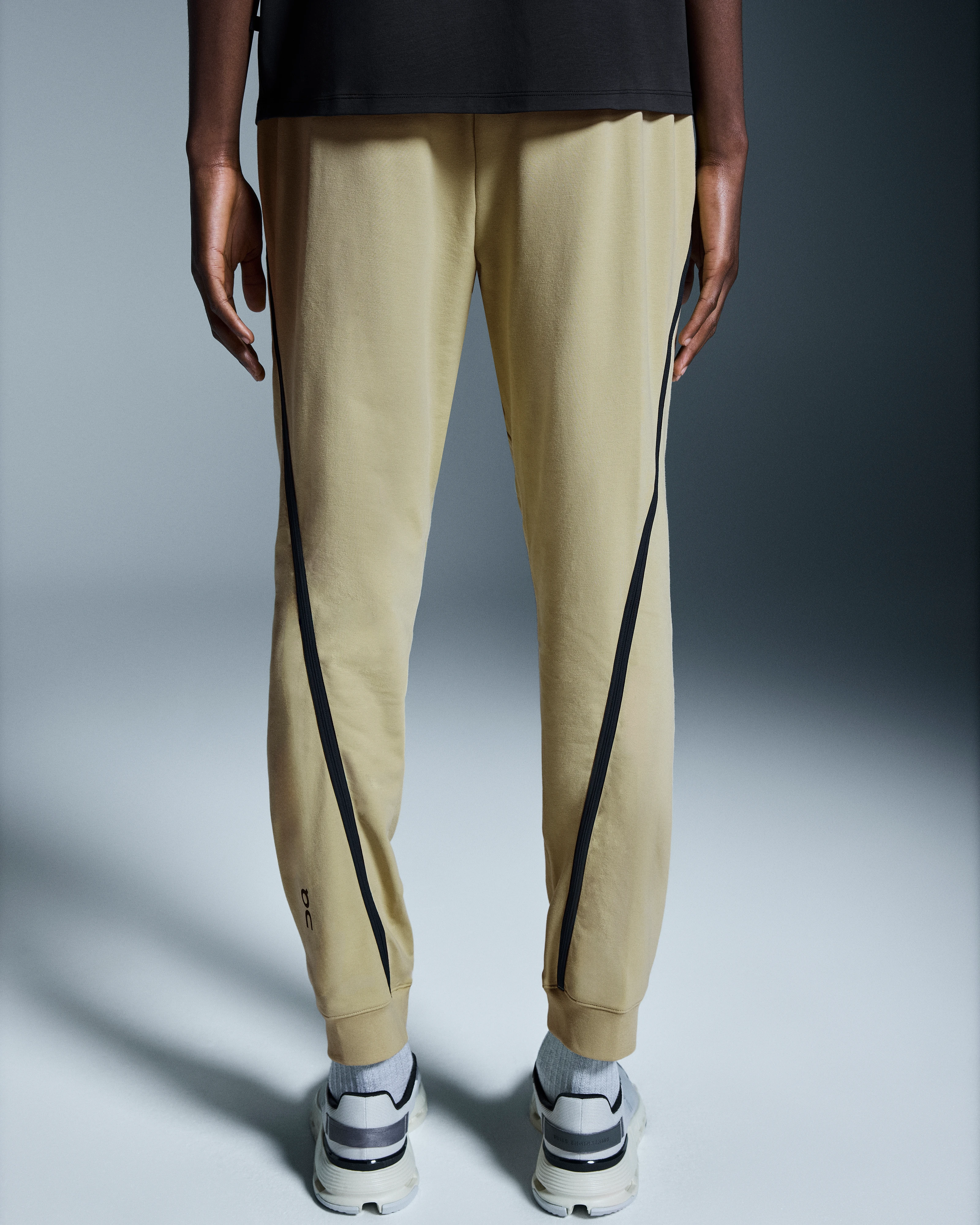 On Studio Joggers Caper Homme Pantalons