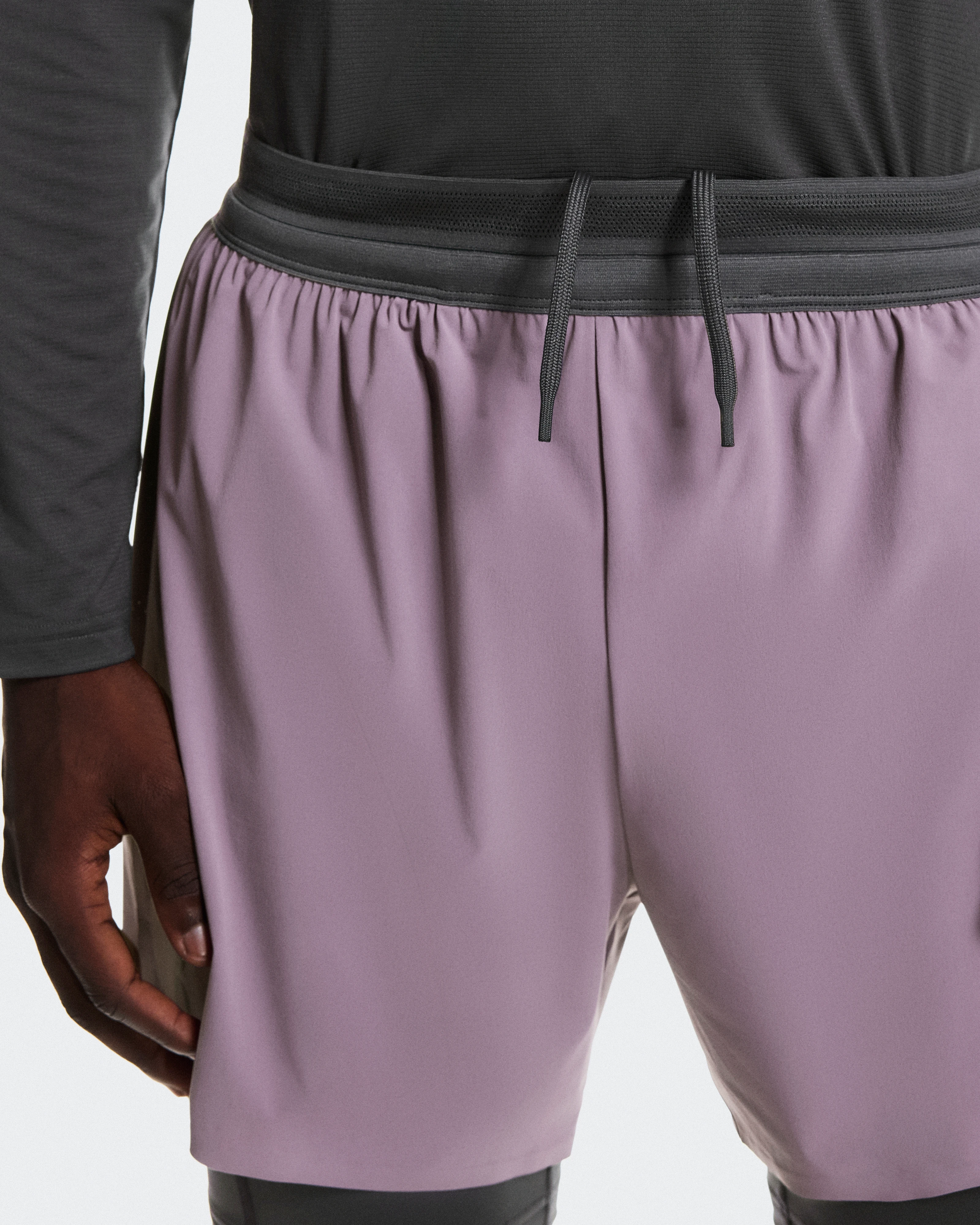 On 5" Performance 2/1 Shorts Dewberry & Eclipse Homme Shorts