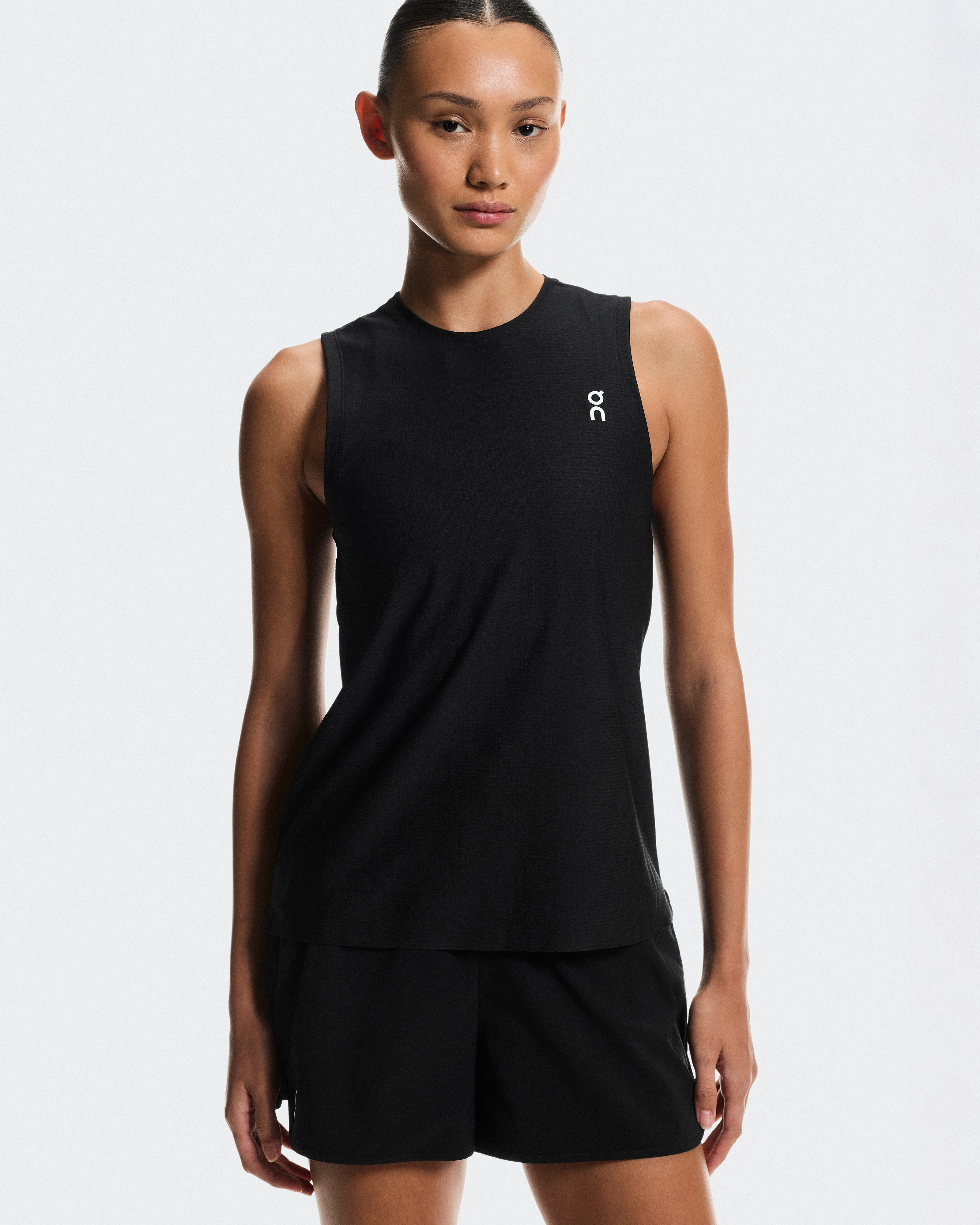 On Court Tank Black Femme Hauts et t-shirts