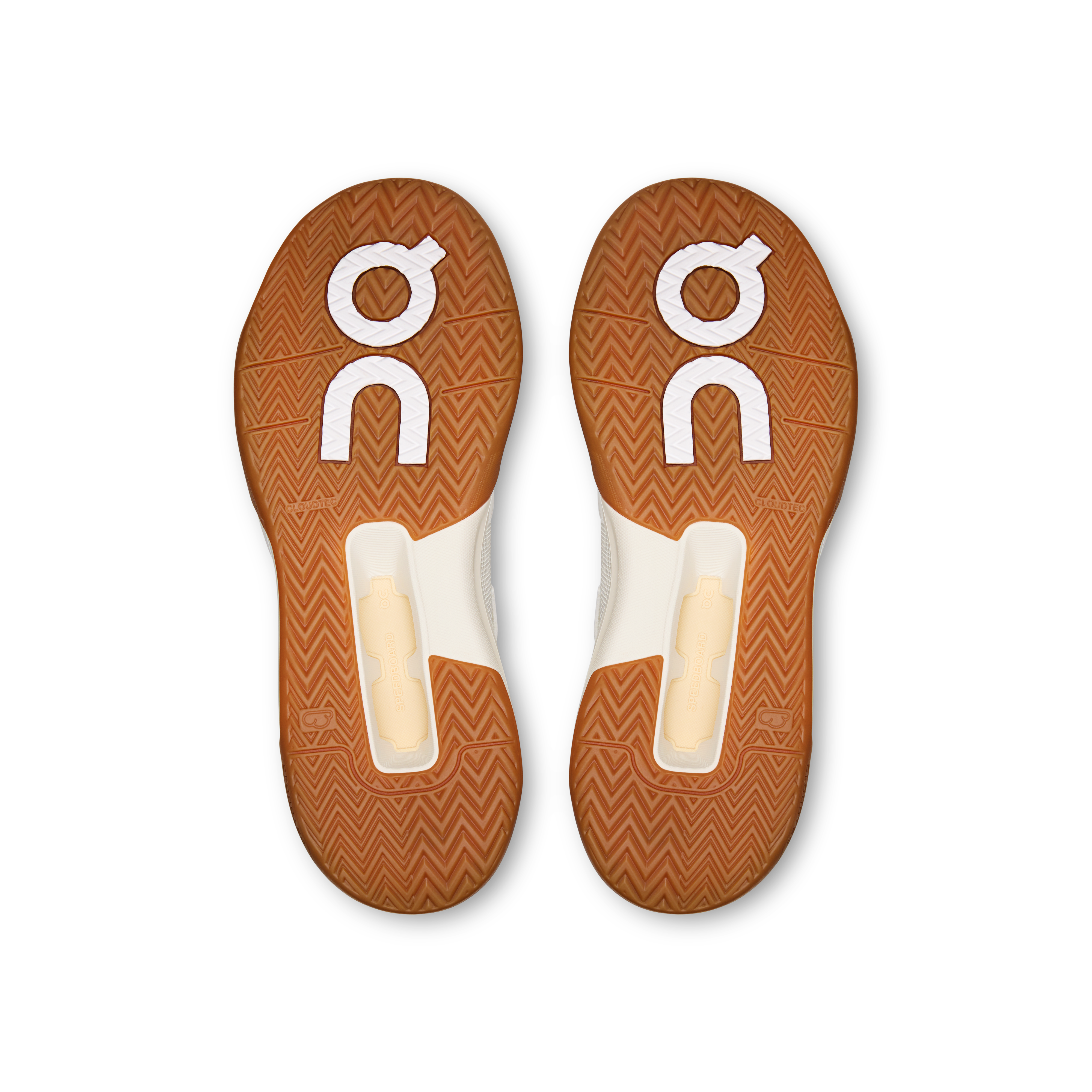 On THE ROGER Clubhouse Pro Youth White & Maroon Ados Active Life Chaussures