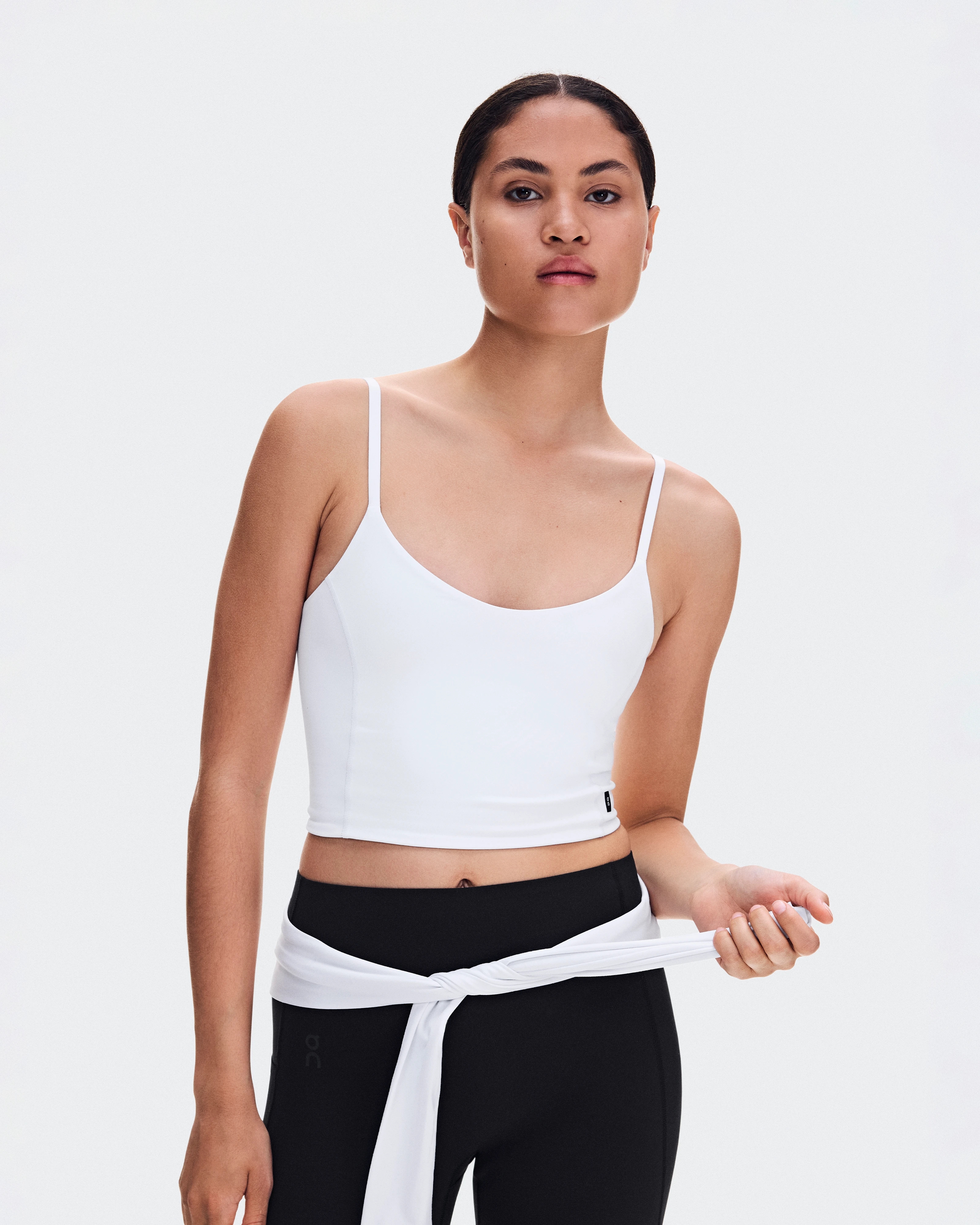 On Studio Crop White Femme