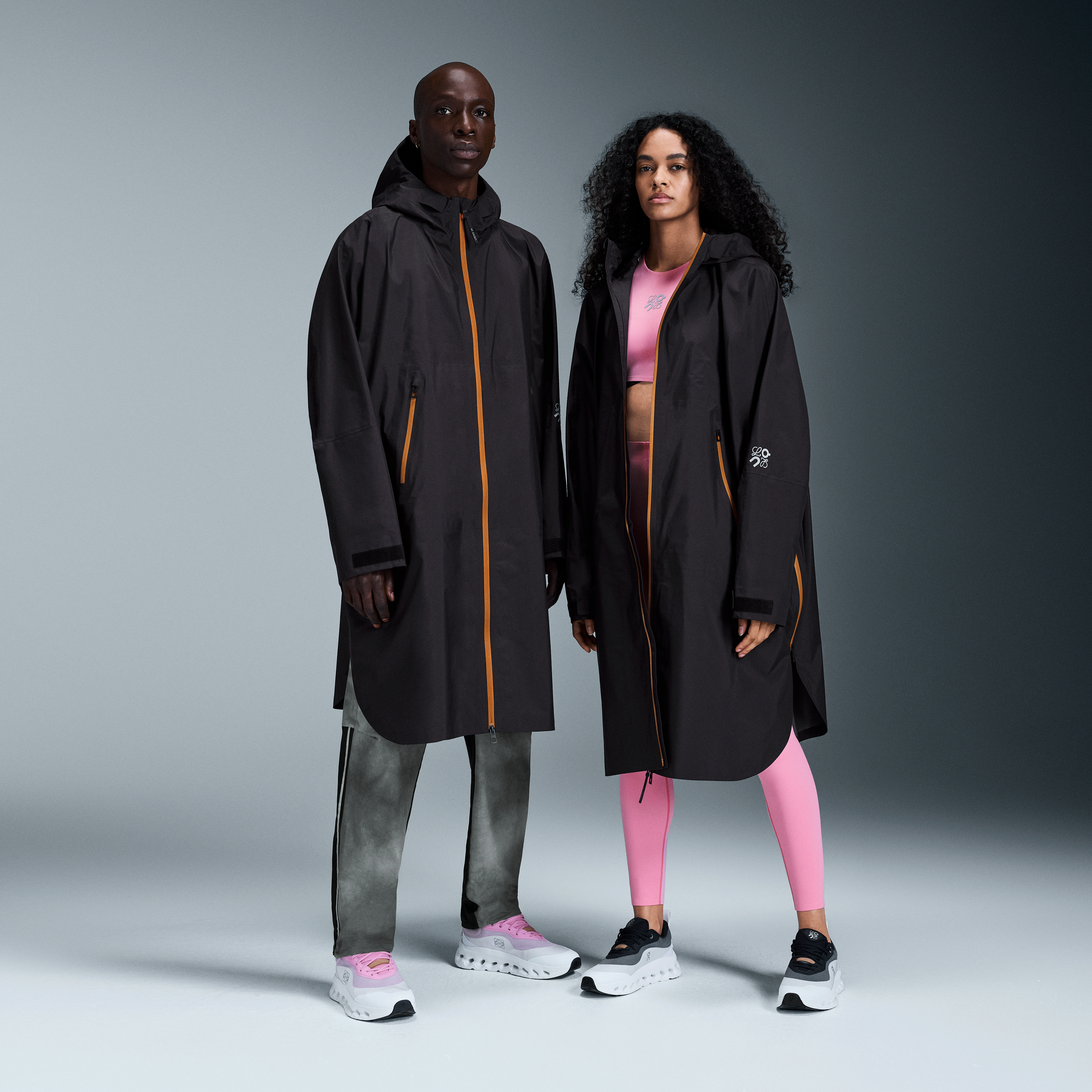 On Cape LOEWE Black Unisexe – Édition spéciale, quotidien, LOEWE × On Vestes