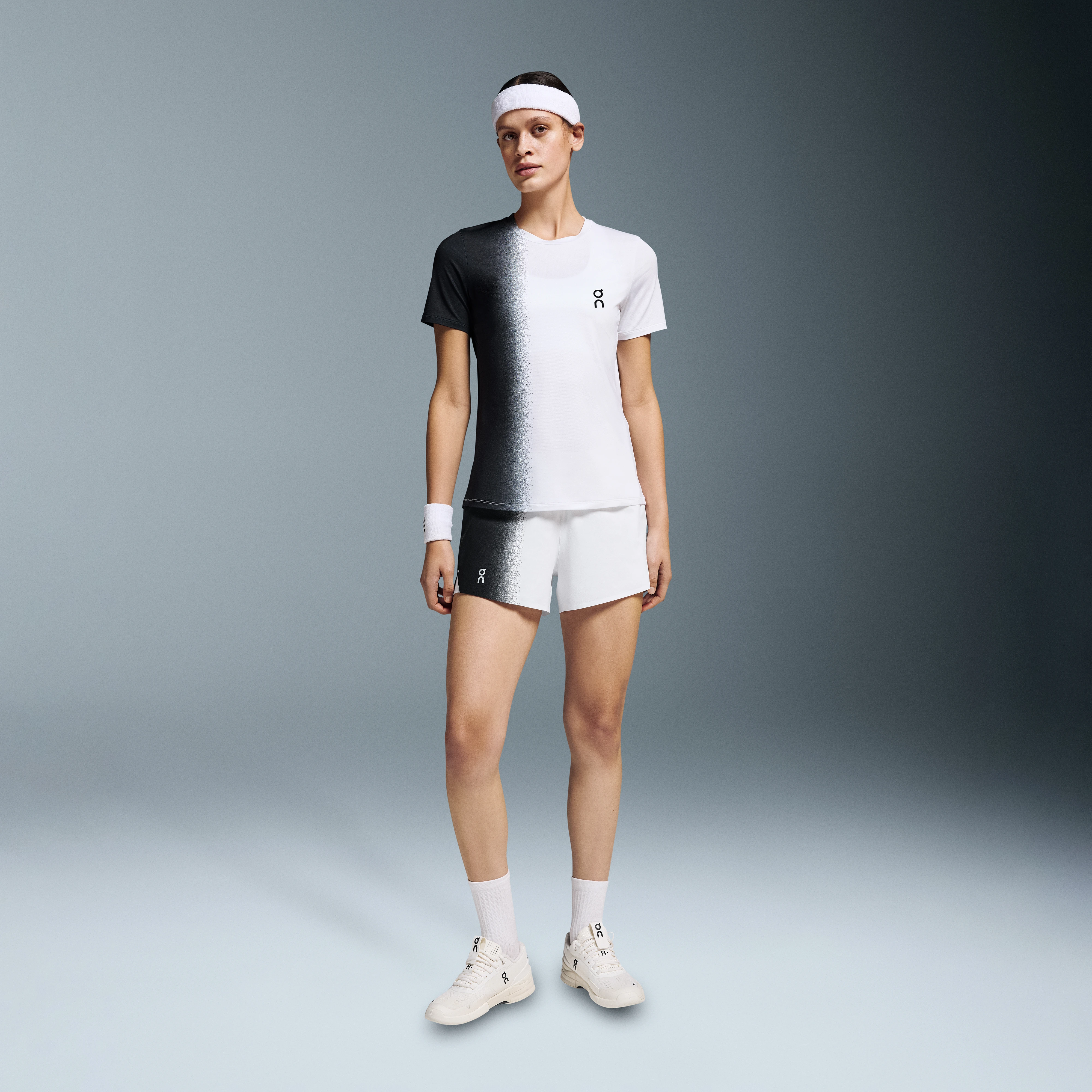 On Court Shorts Black & White Femme – Tennis de performance, legging intégré, léger Shorts