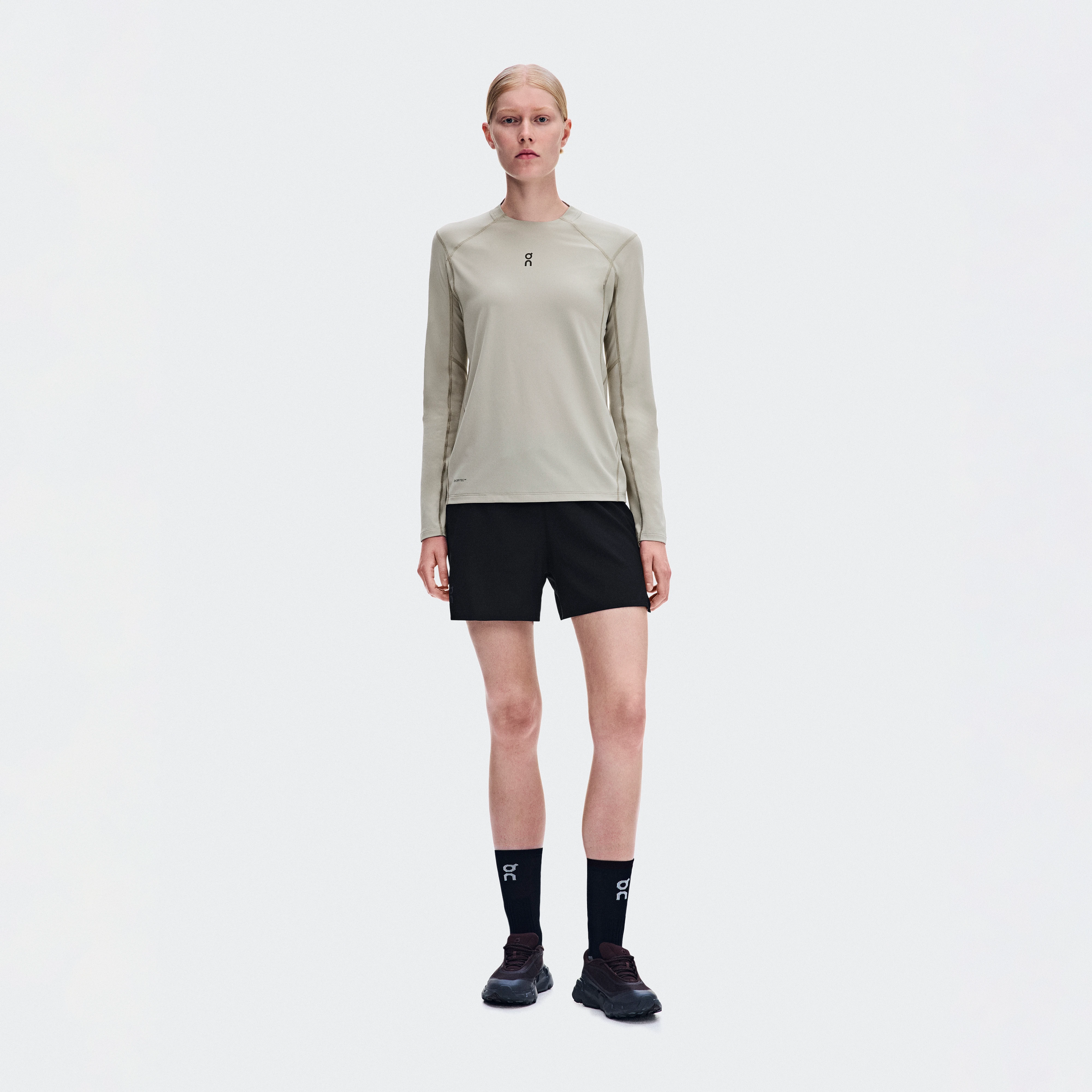 On Trail Long-T Solar Brume Femme – Trail running, UPF40+, running par temps chaud et ensoleillé Running de trail