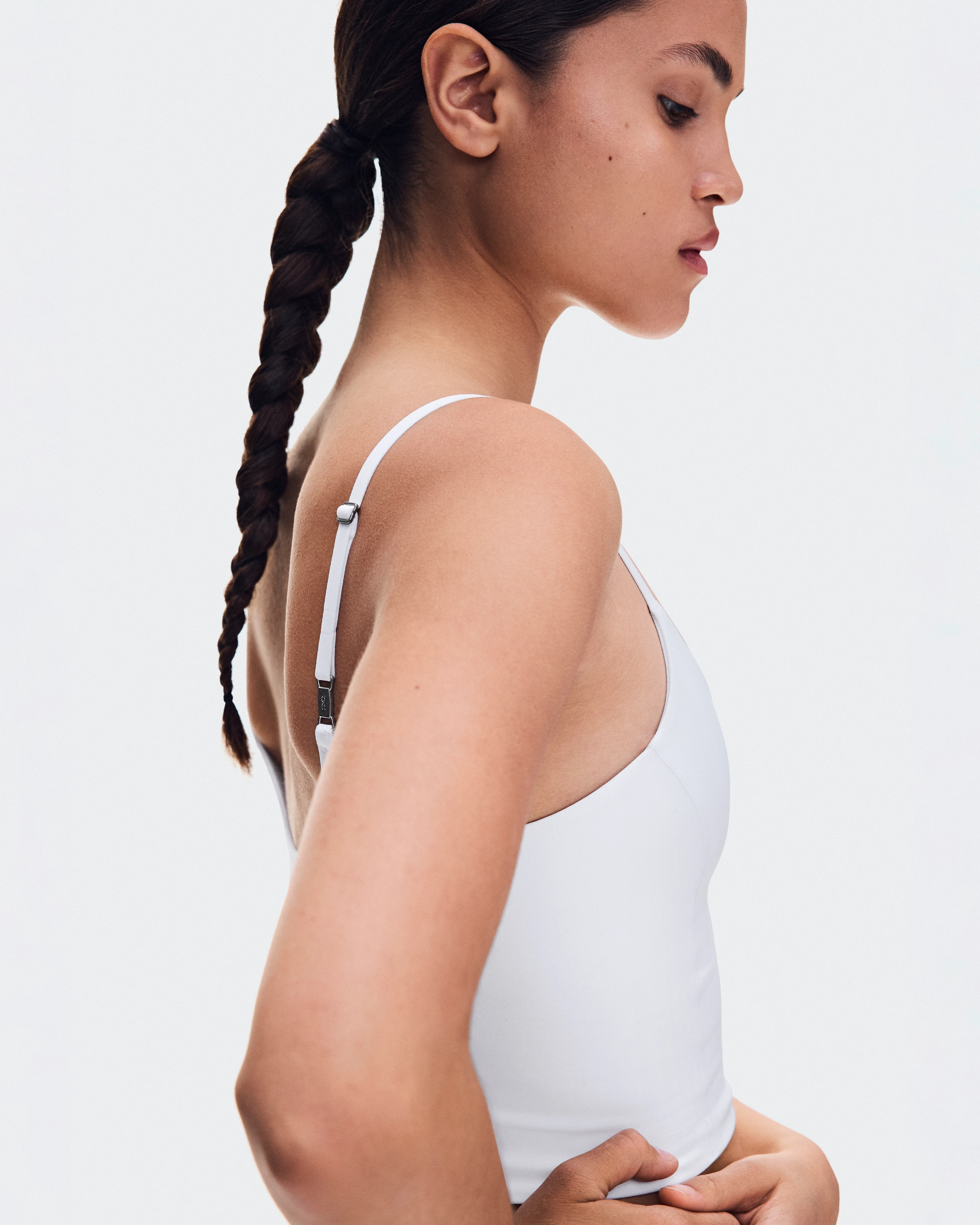 On Studio Crop White Femme