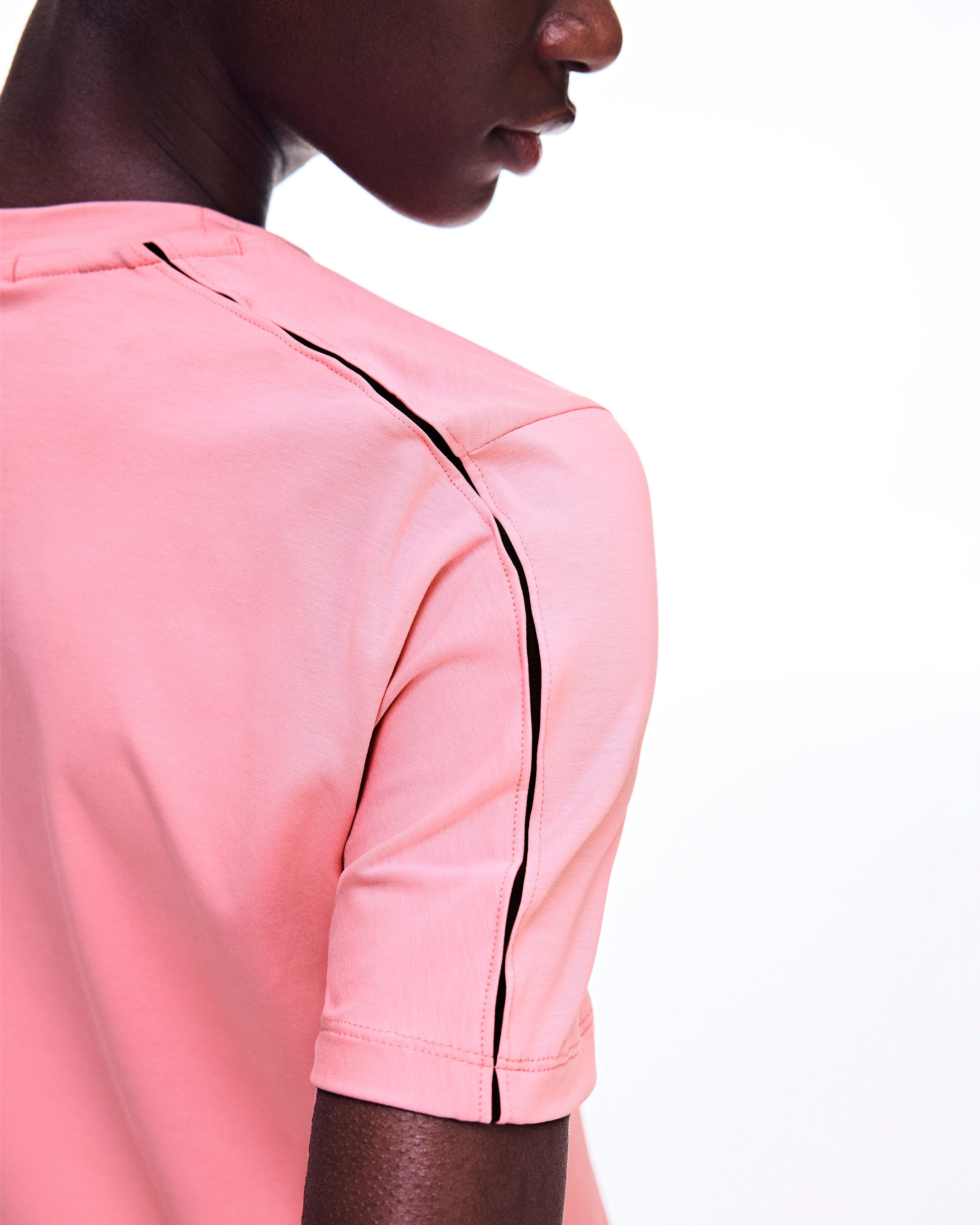 On Focus-T Magnolia Femme Hauts et t-shirts