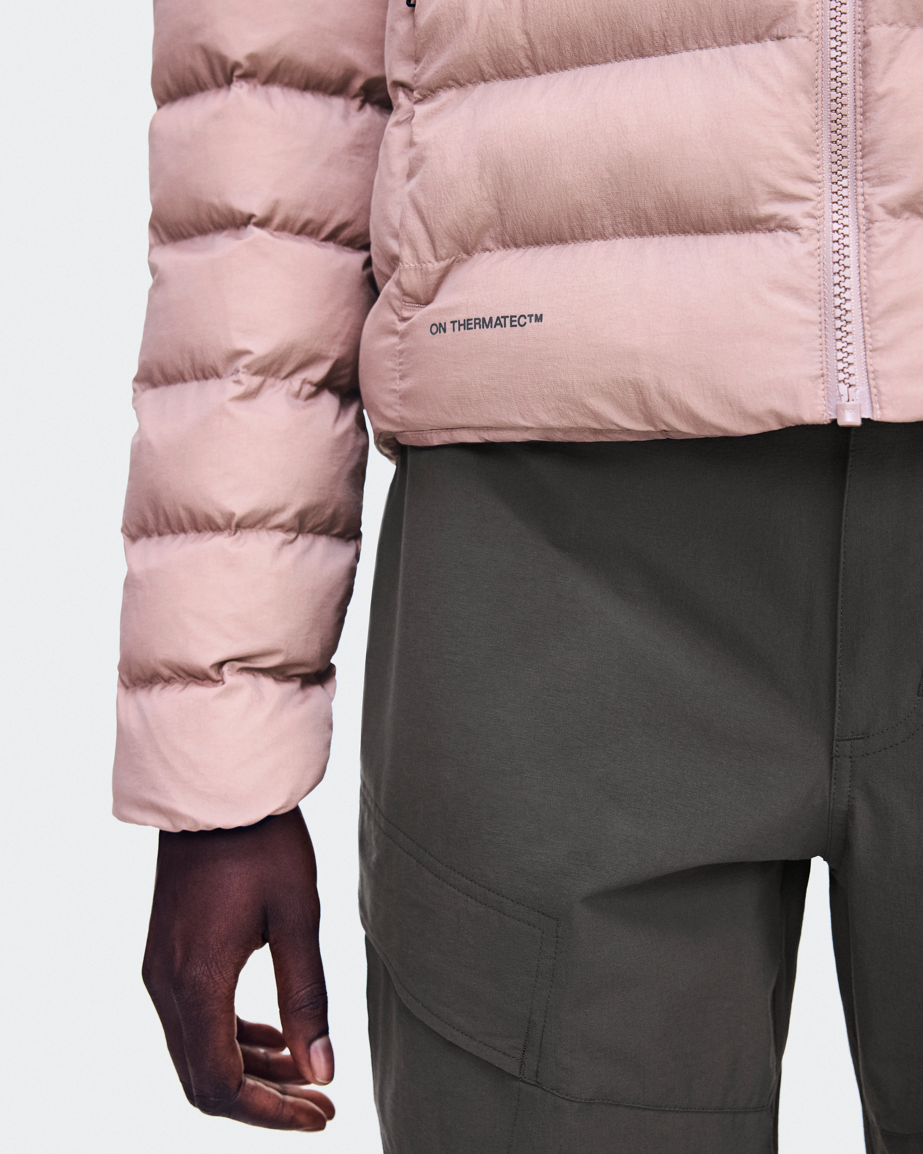 On Ascent Puffer Jacket Biscuit Femme Vestes