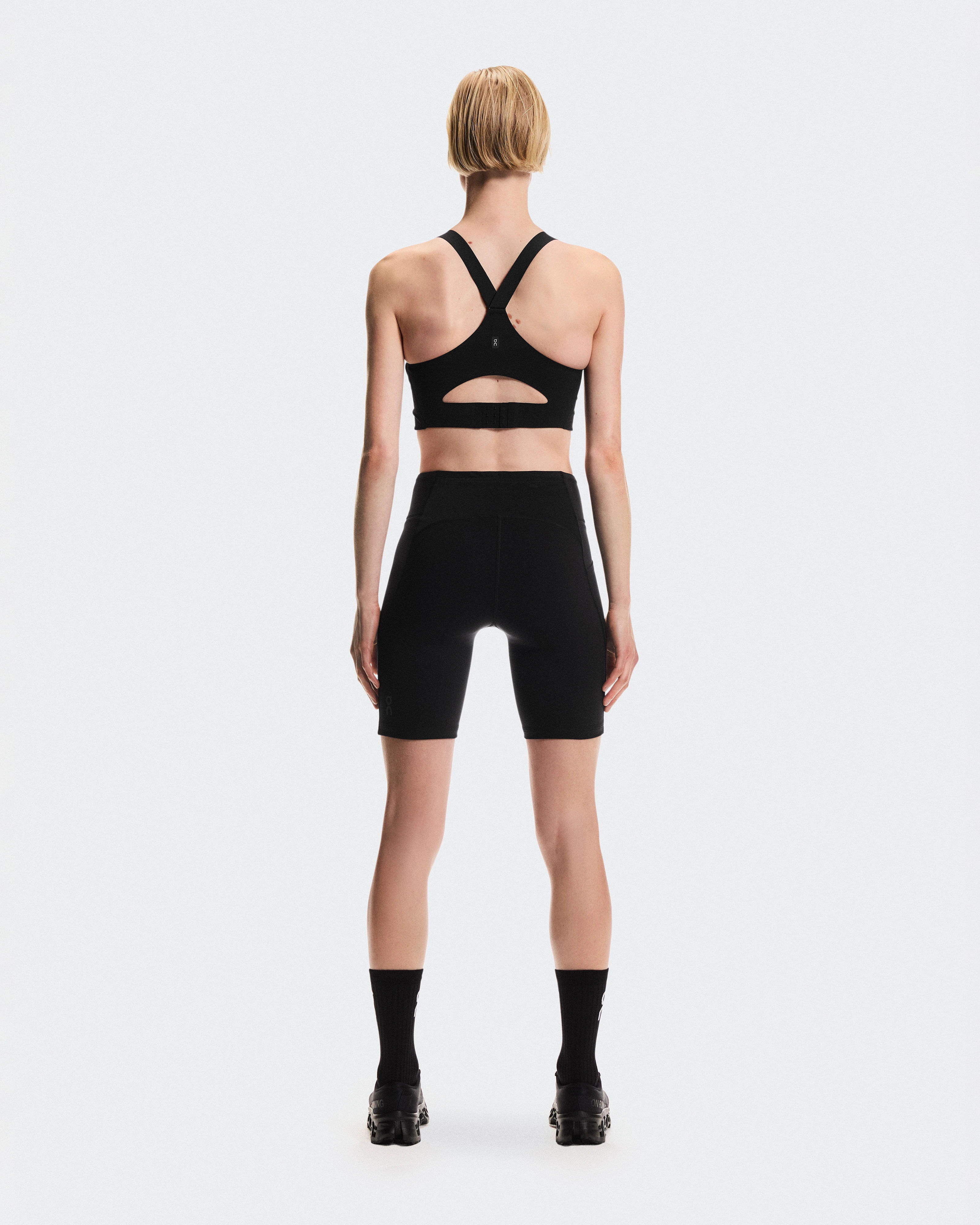 On 8" Performance Tights Black Femme Leggings