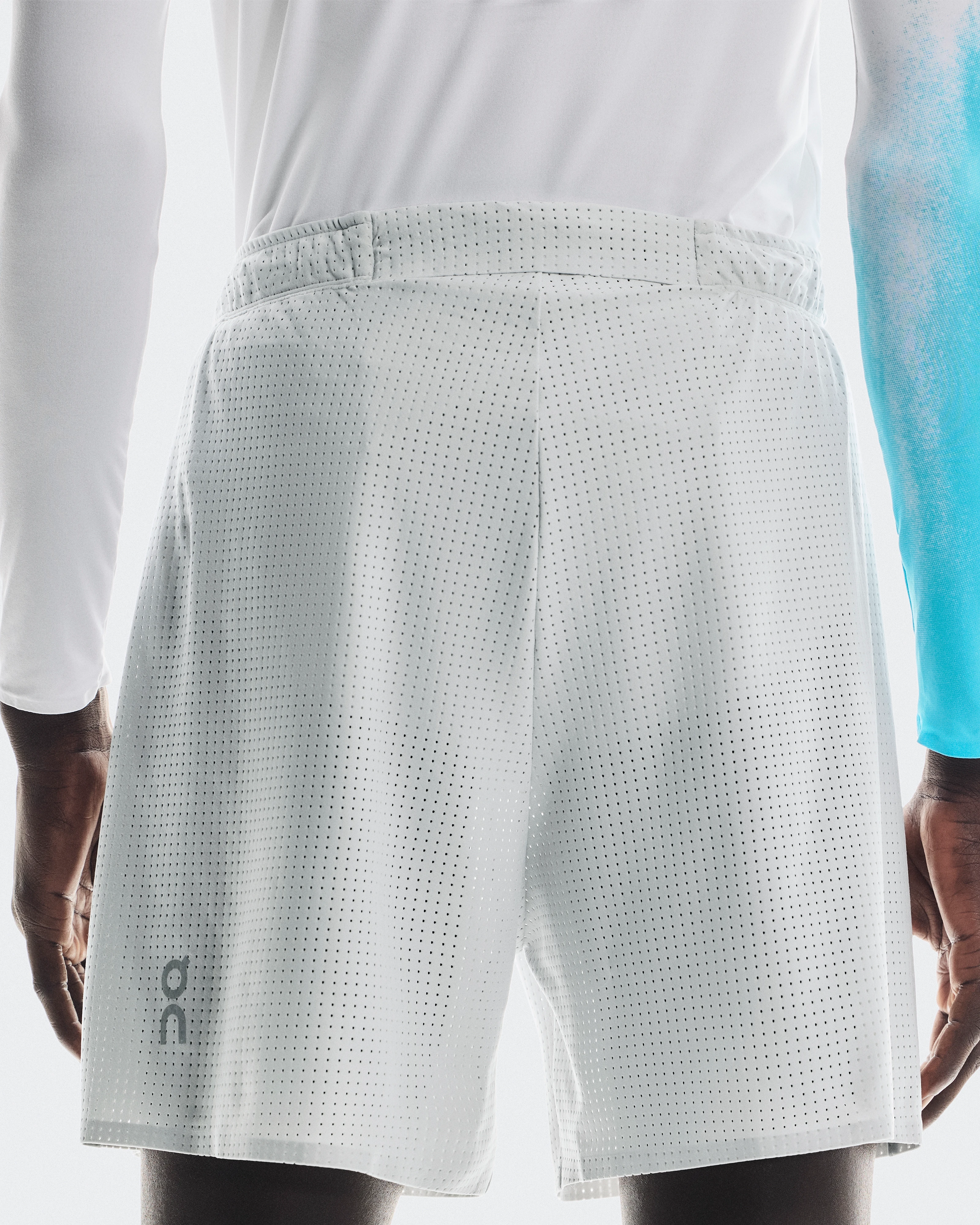 On Pace Mesh Shorts Glacier Homme Shorts