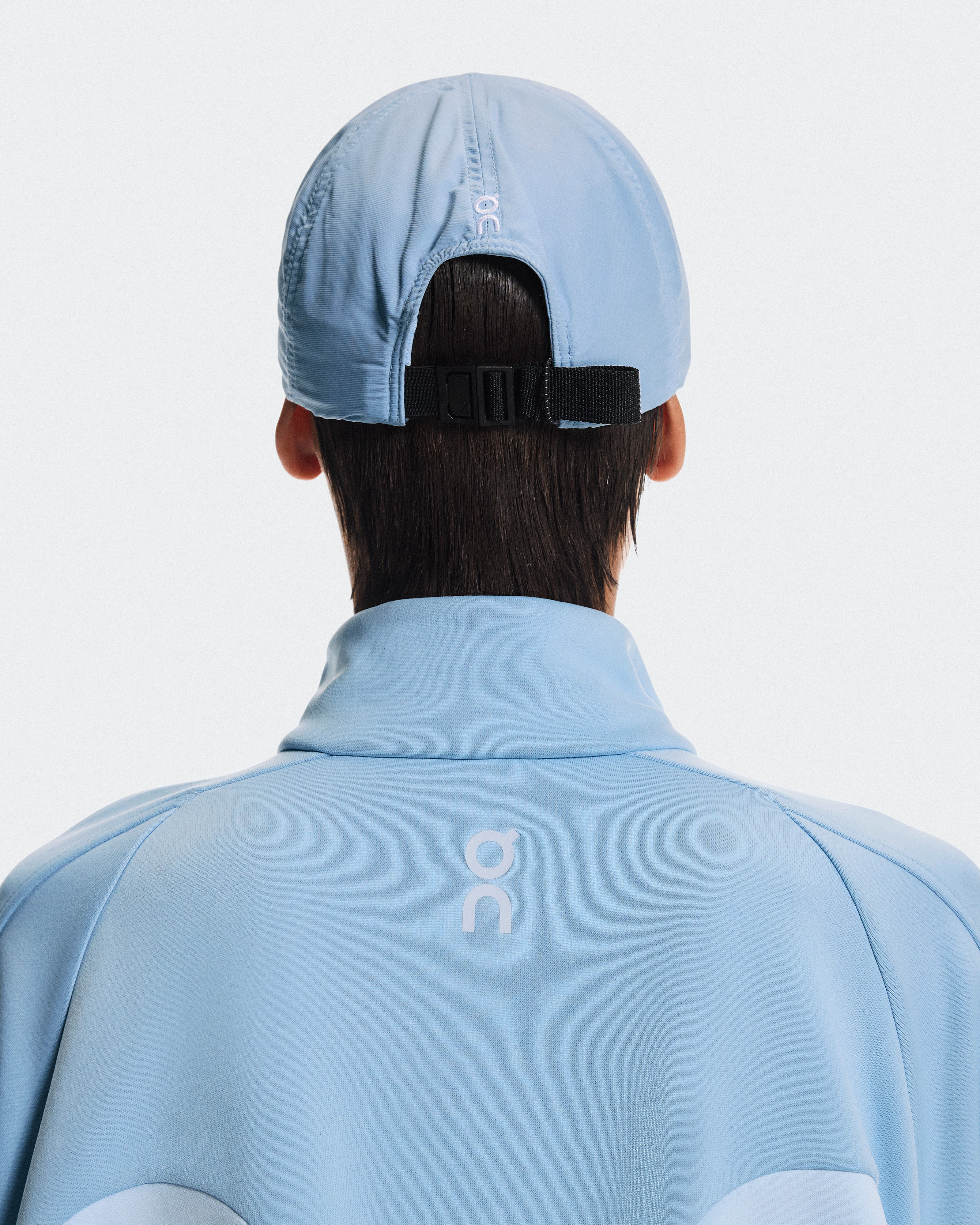 On On Cap IKON Chambray & White Unisexe Chapeaux