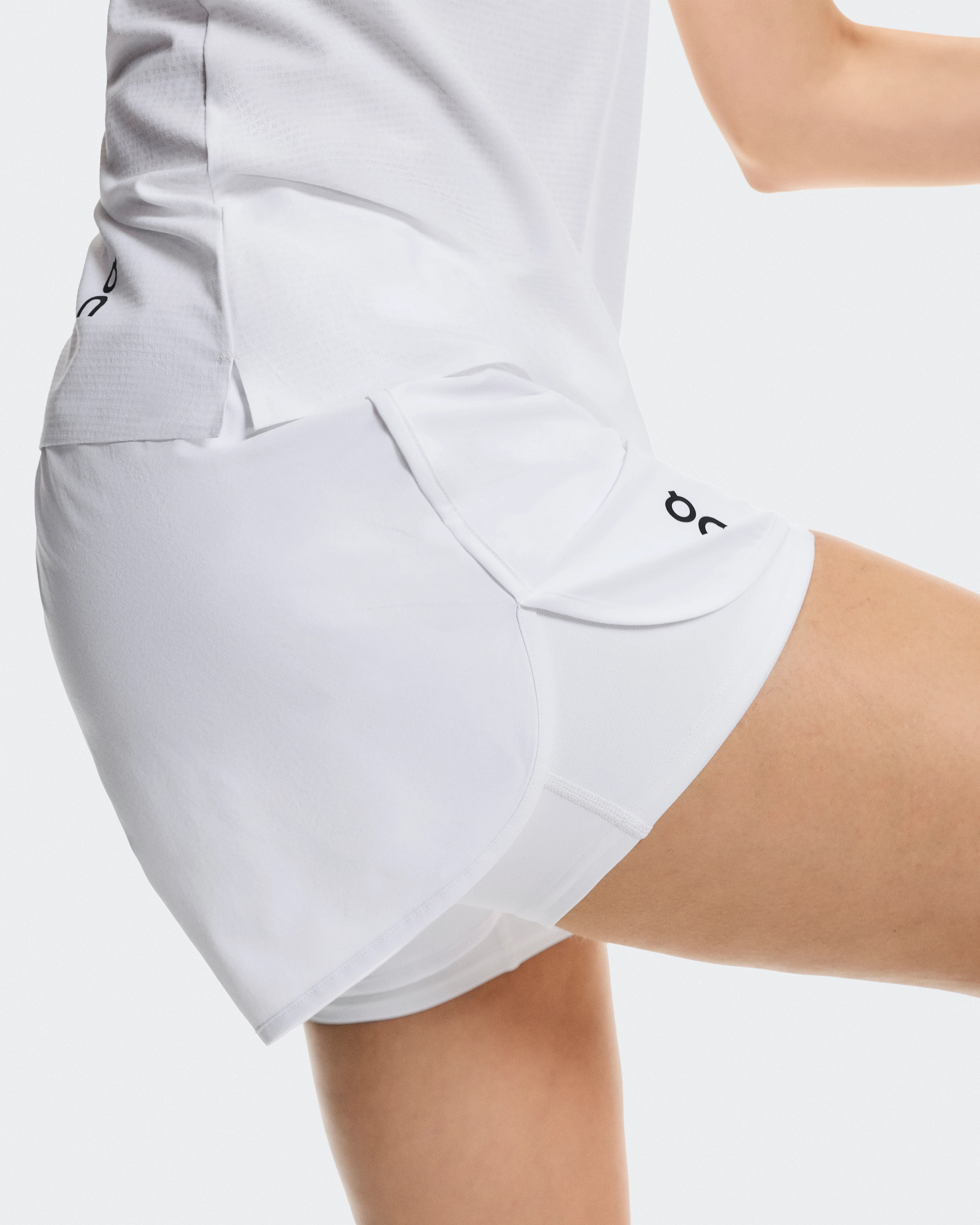 On 3" Court Shorts 2-in-1 White Femme Shorts