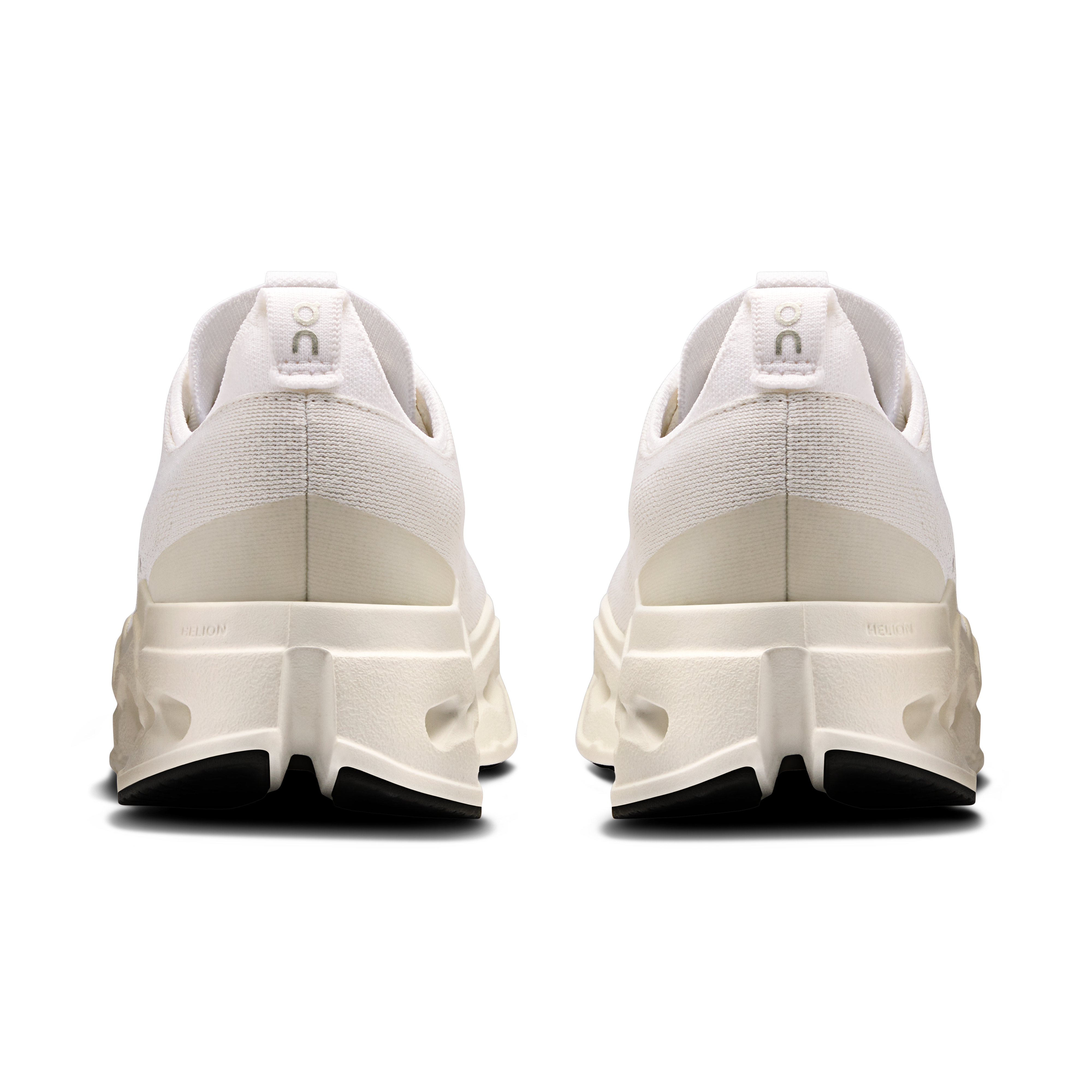 On Cloudsurfer Max Wide White & White Femme Running sur route Chaussures