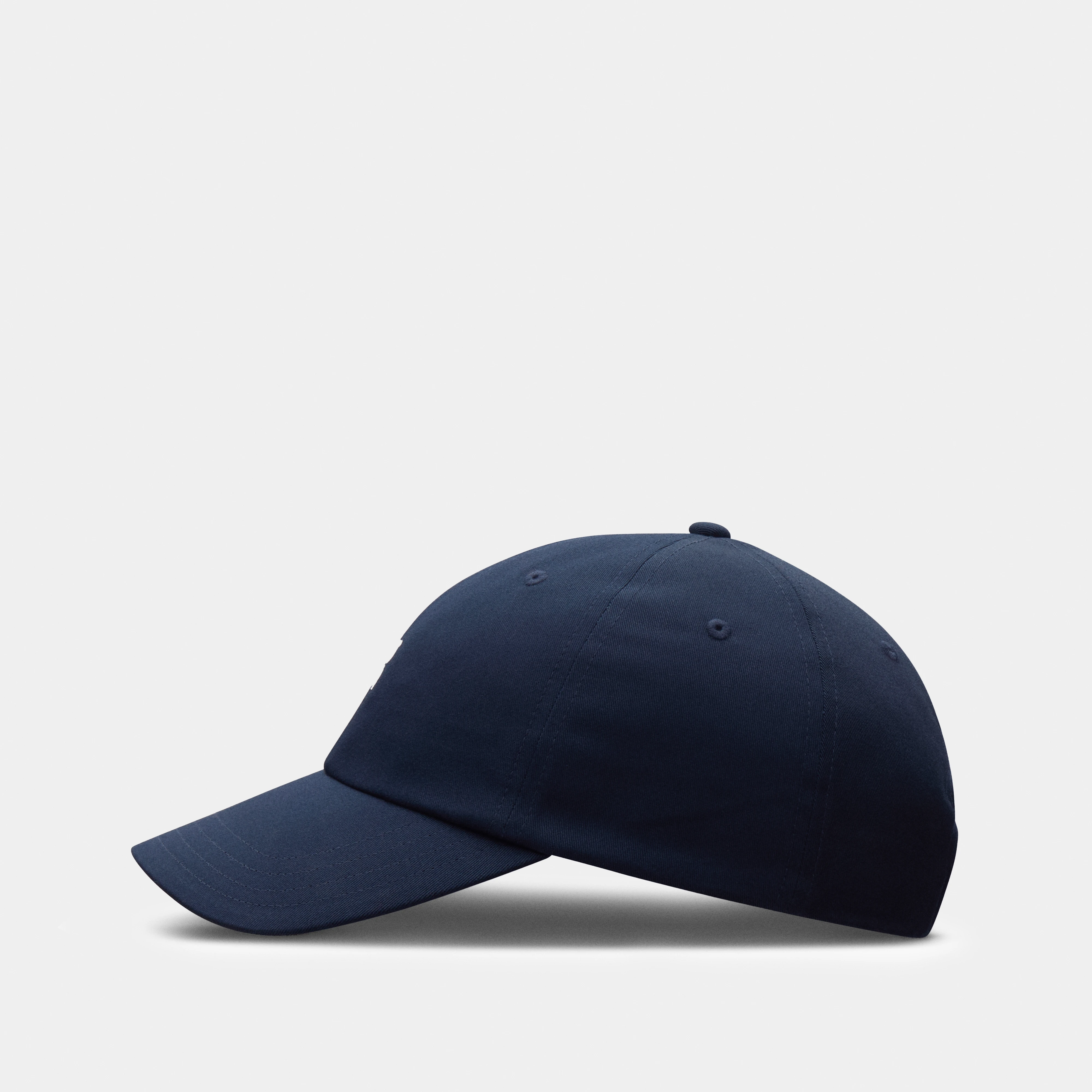 On All-Day Cap Navy Unisexe – Quotidien, style streetwear, voyage Chapeaux