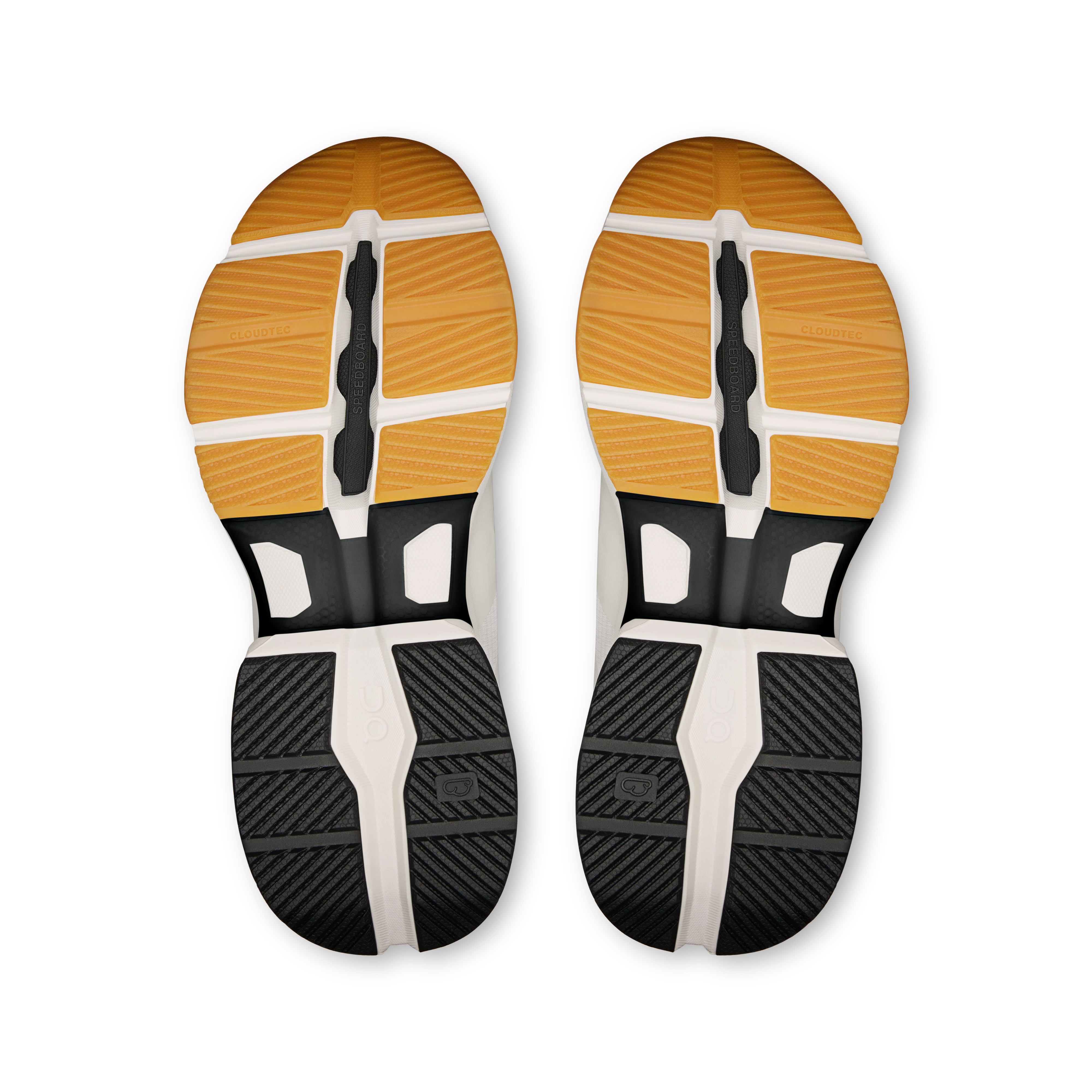 On Cloudpulse Pro White & Black Femme training_shoes Chaussures