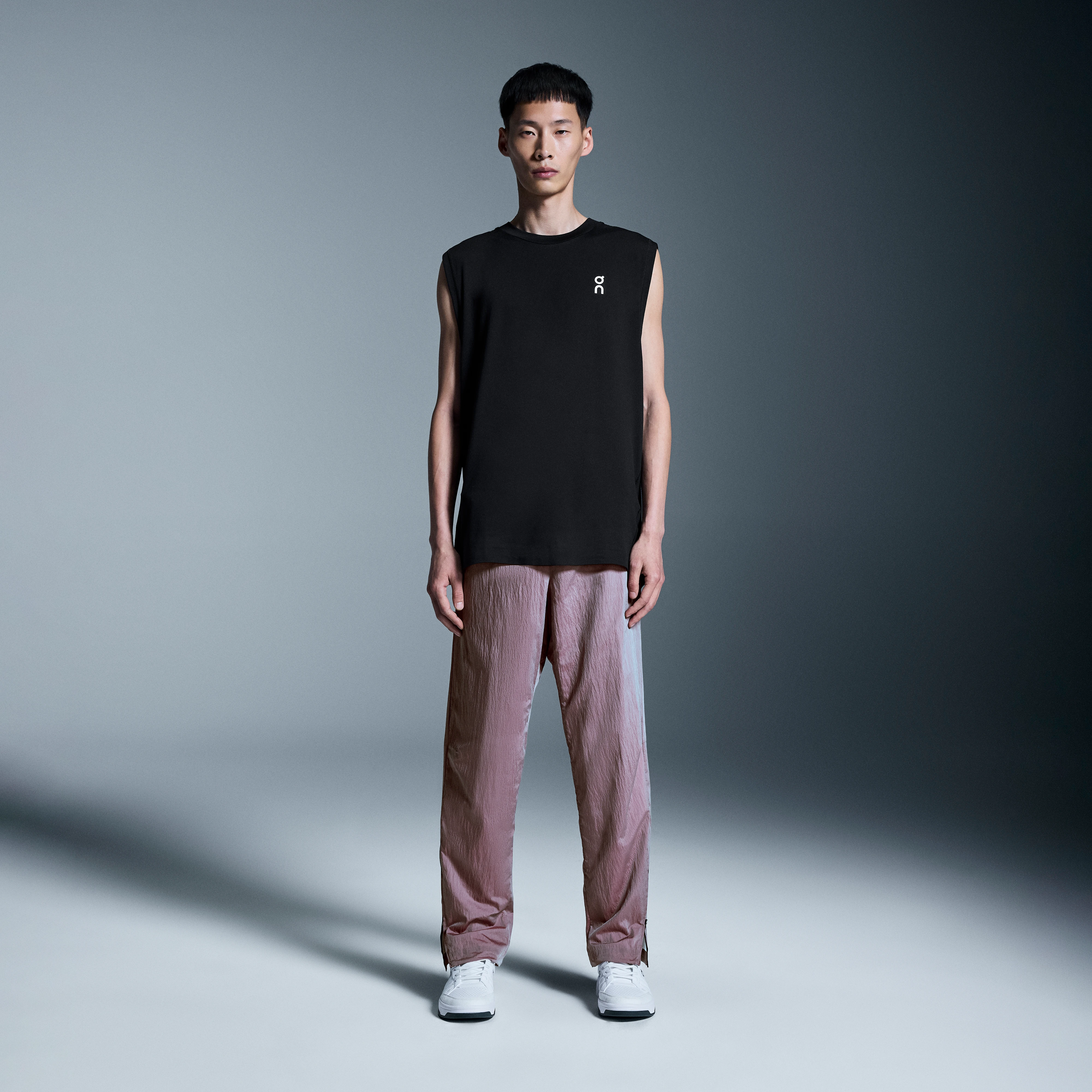 On Court Pants Pink Homme – Tennis haute performance, légèreté, tissu irisé Pantalons