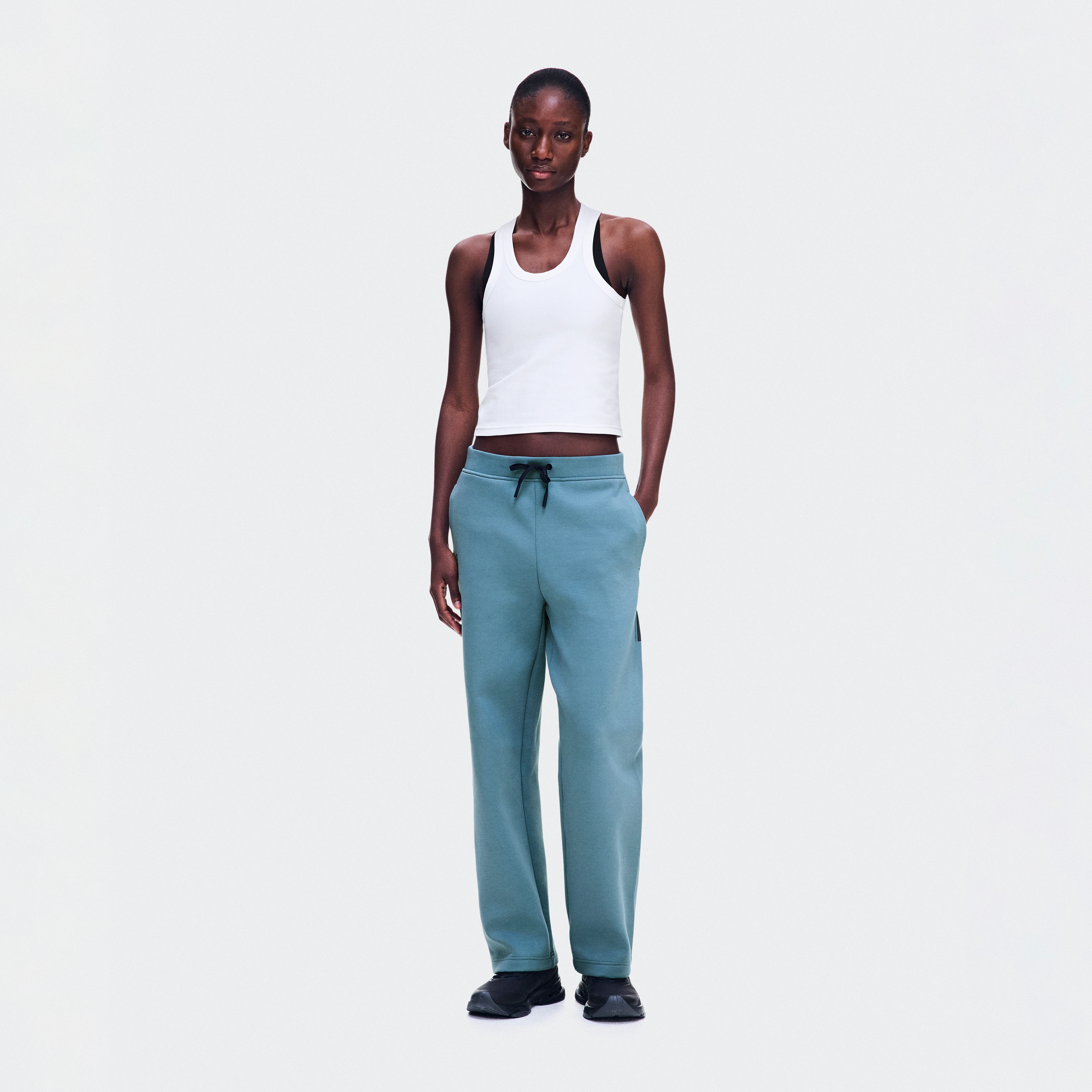 On Focus Tech Sweatpants Agave Femme – Quotidien, voyage, récupération Pantalons