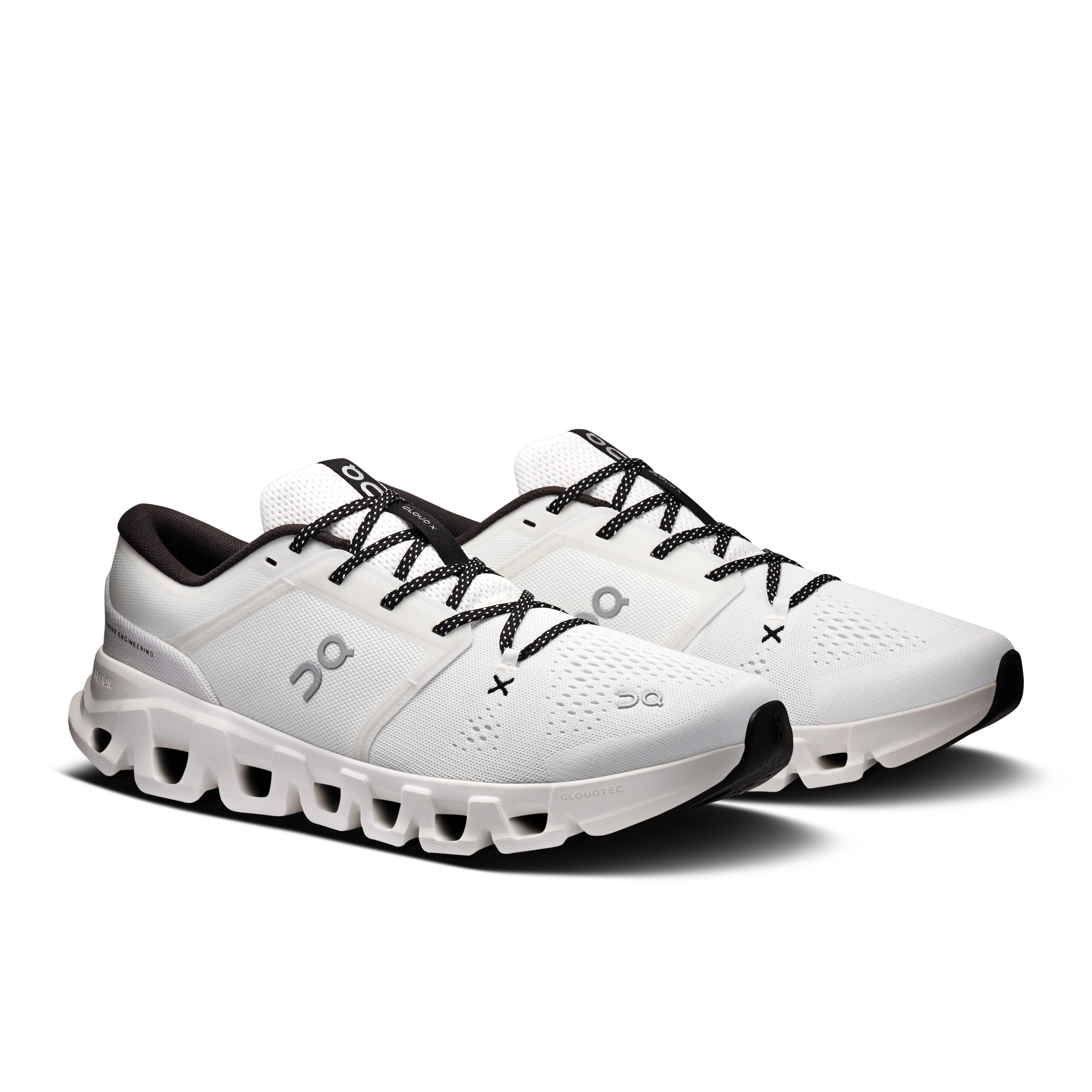 On Cloud X 5 White & Black Homme Active Life Chaussures