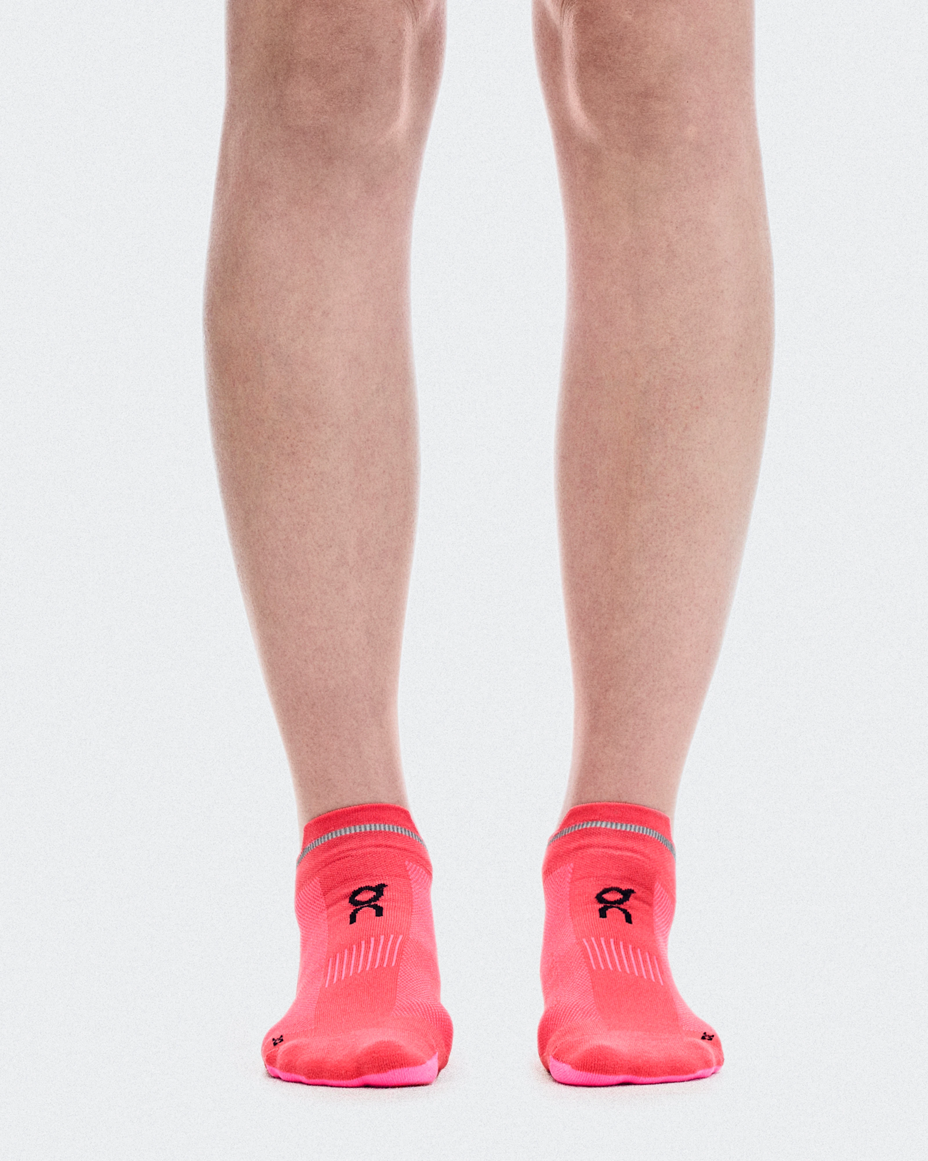 On Elite Run Sock Low Camellia & Azalea Unisexe Chaussettes