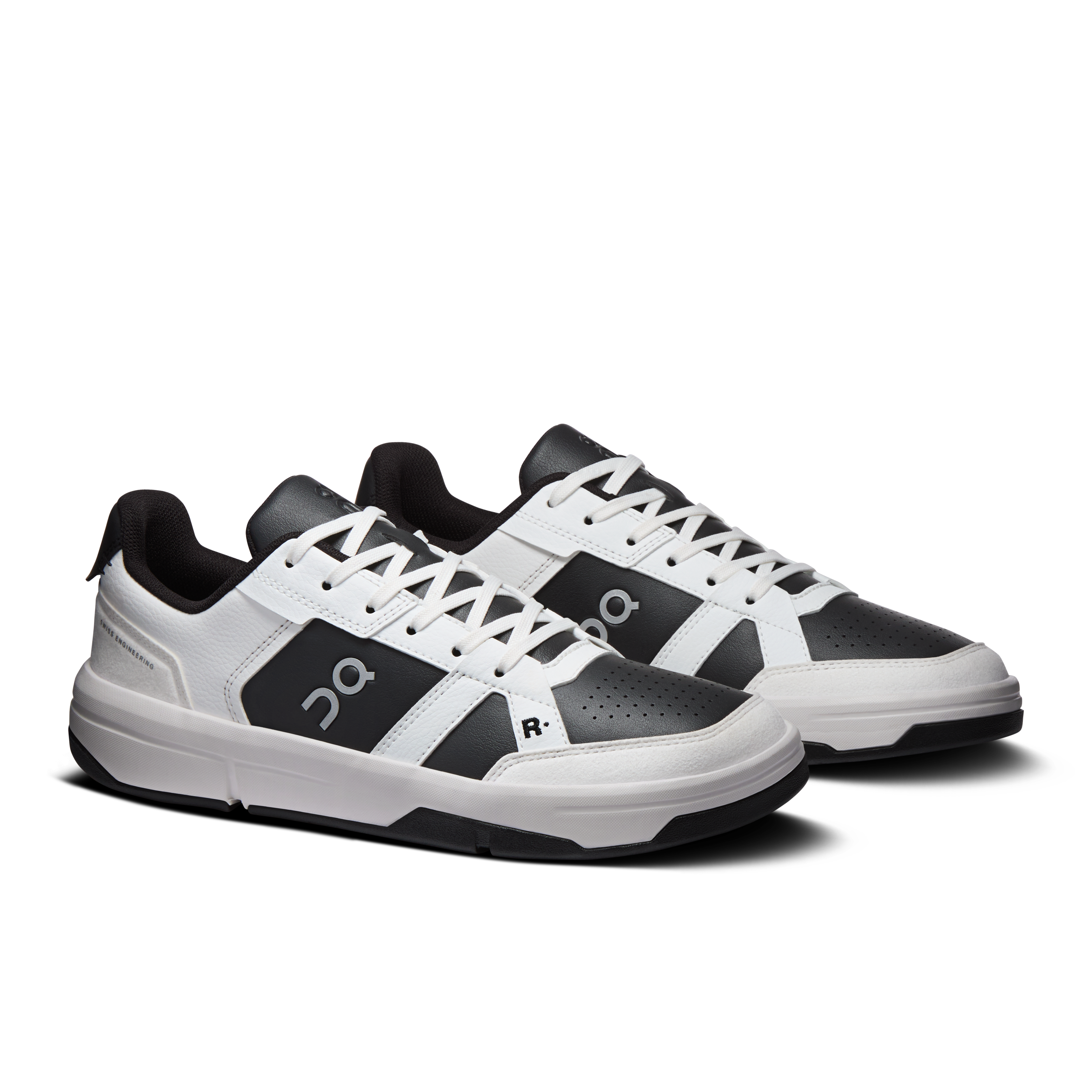 On THE ROGER Clubhouse White & Onyx Femme Tennis Chaussures