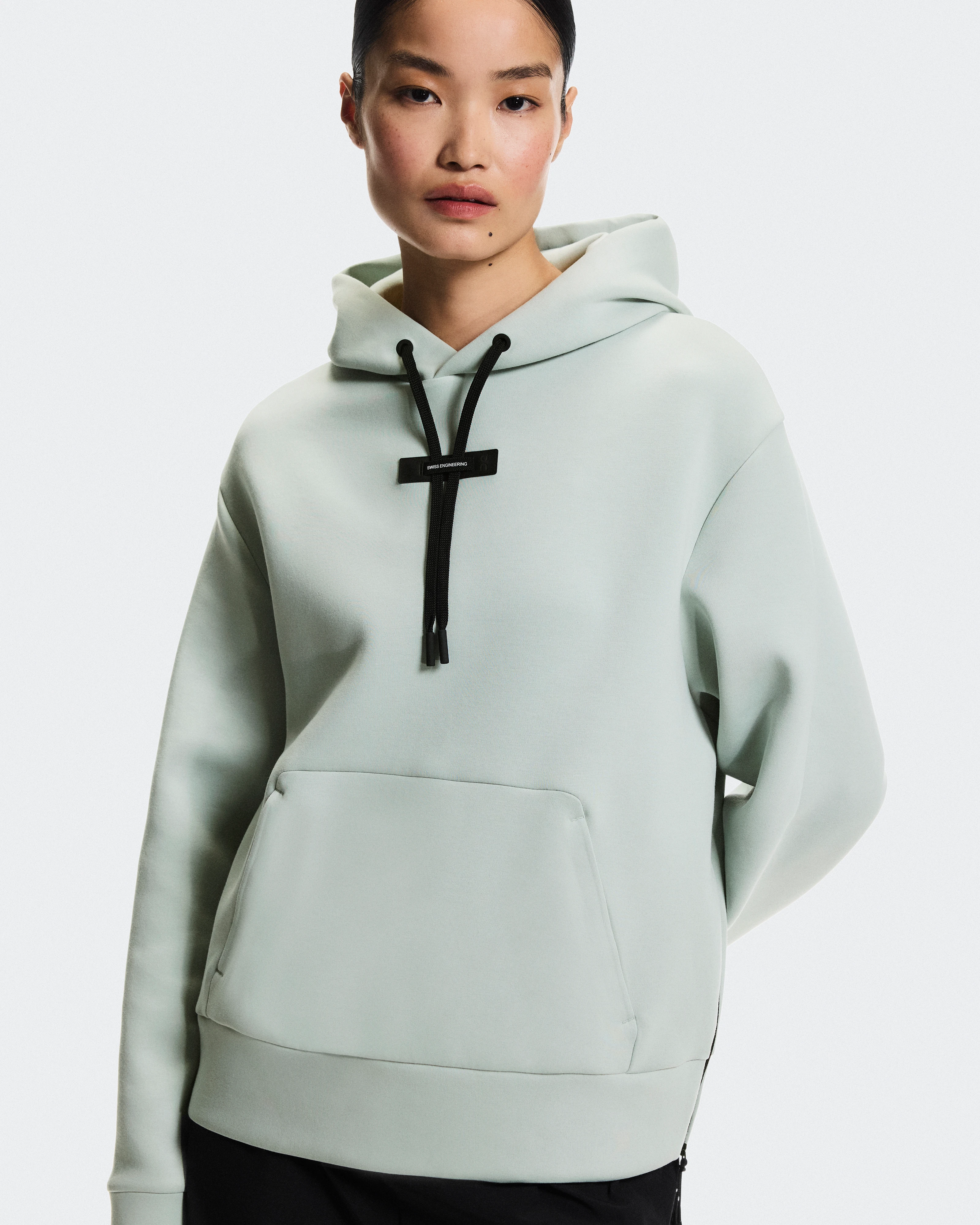 On Focus Tech Hoodie Mineral Femme Sweats à capuche et sweats
