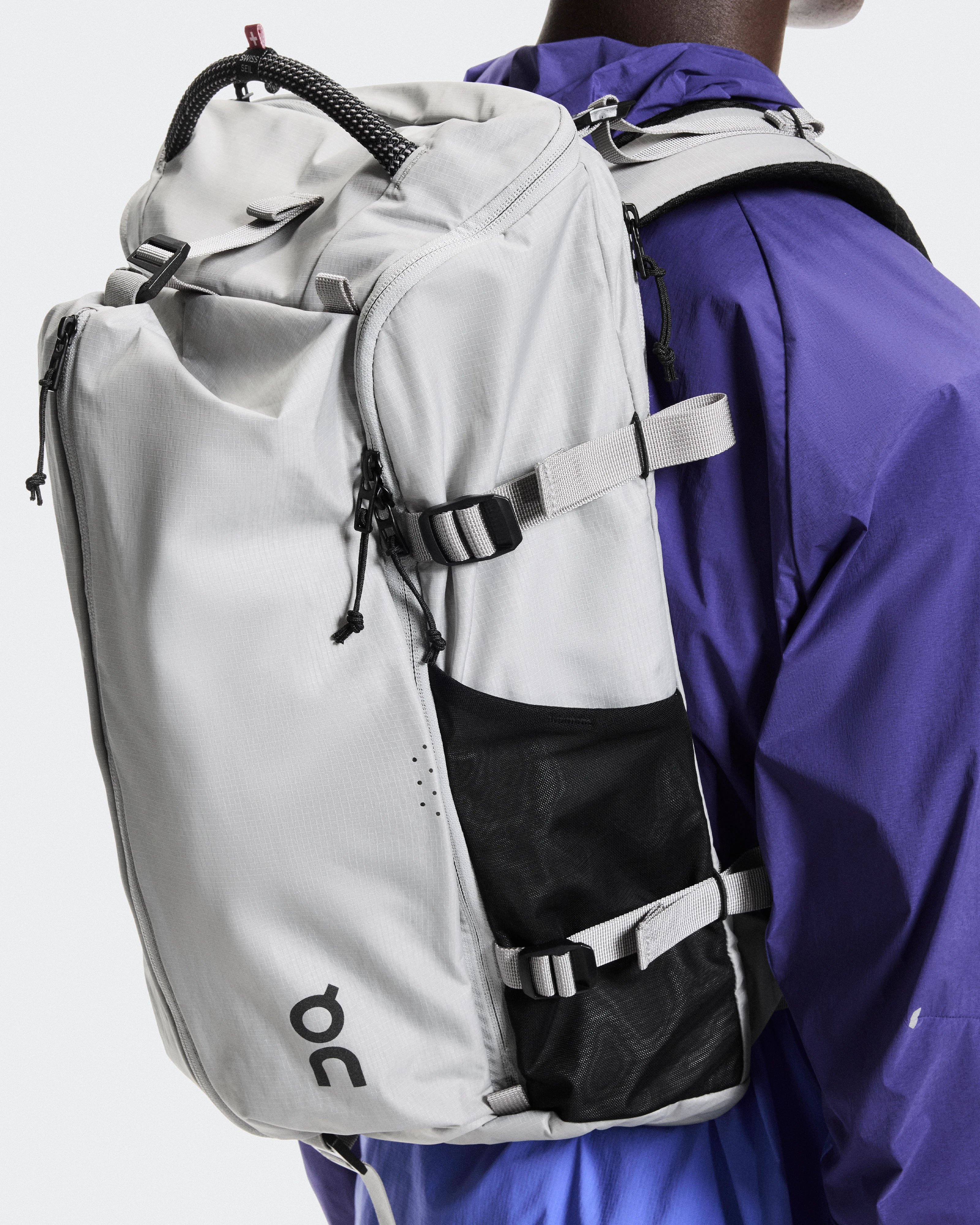 On Speed Pack 30L Glacier & Black Unisexe Sacs