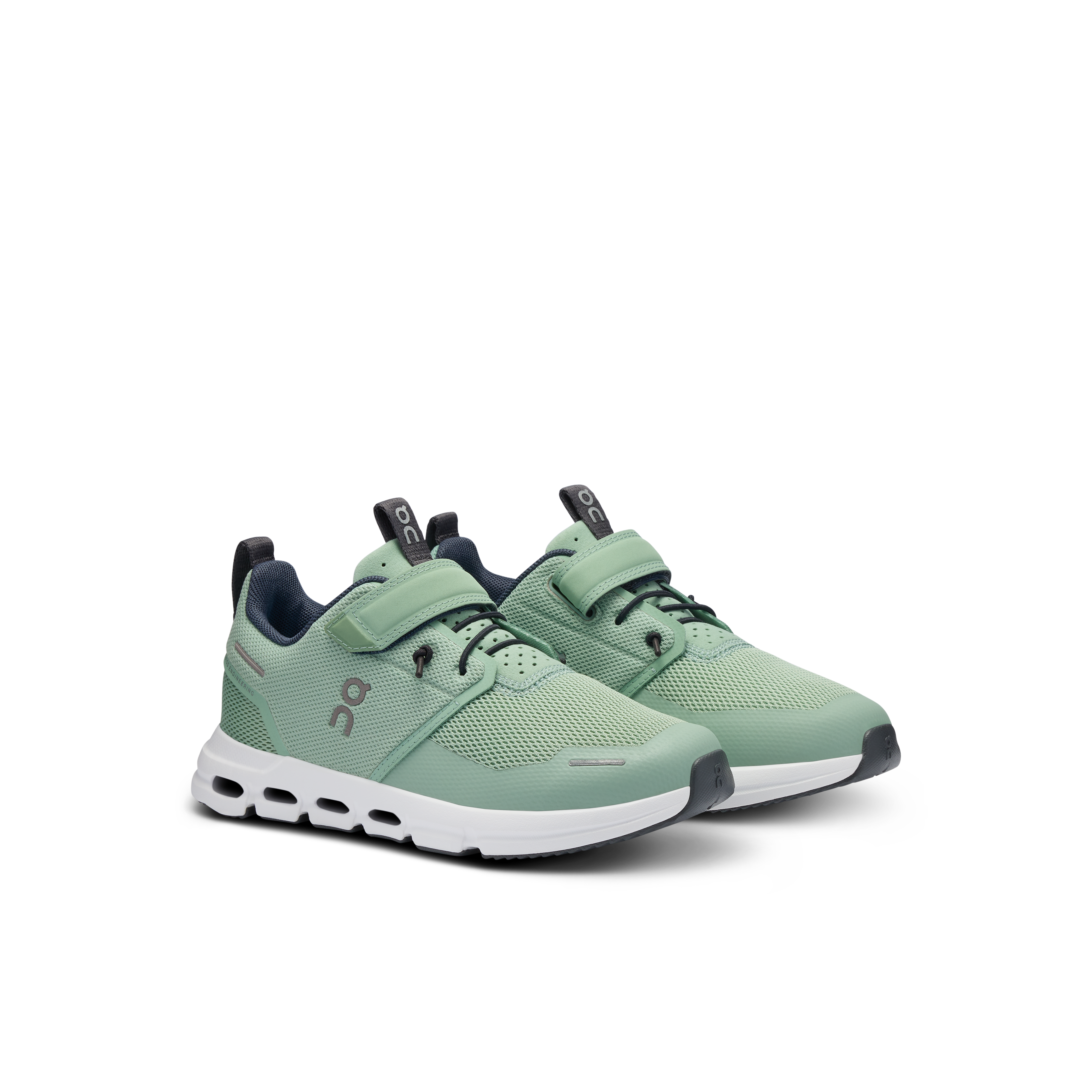 On Cloud Play Sage & White Enfant Active Life Chaussures