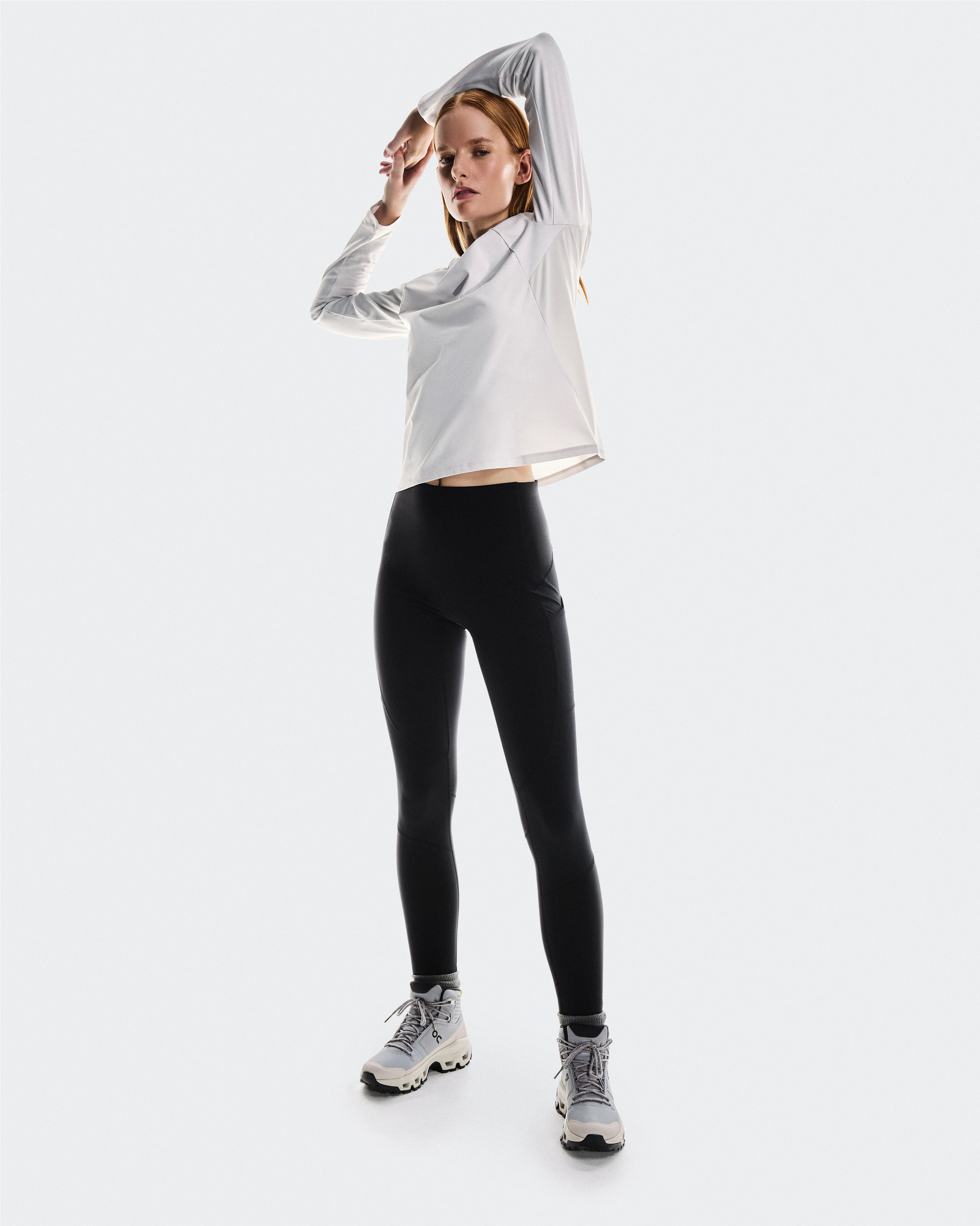 On Trek Tight Black Femme Leggings