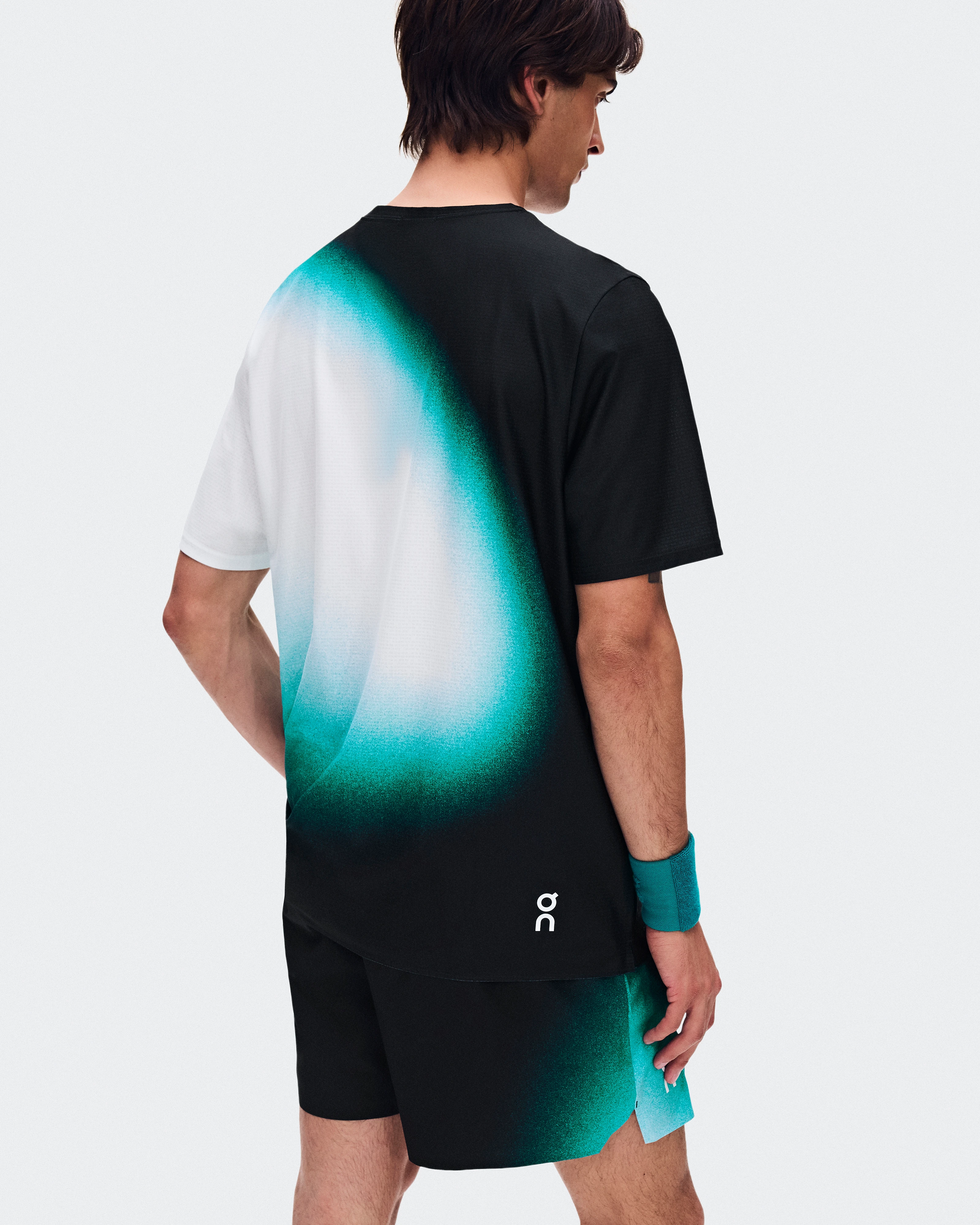 On Court-T Swing Black & Neem Homme Hauts et t-shirts