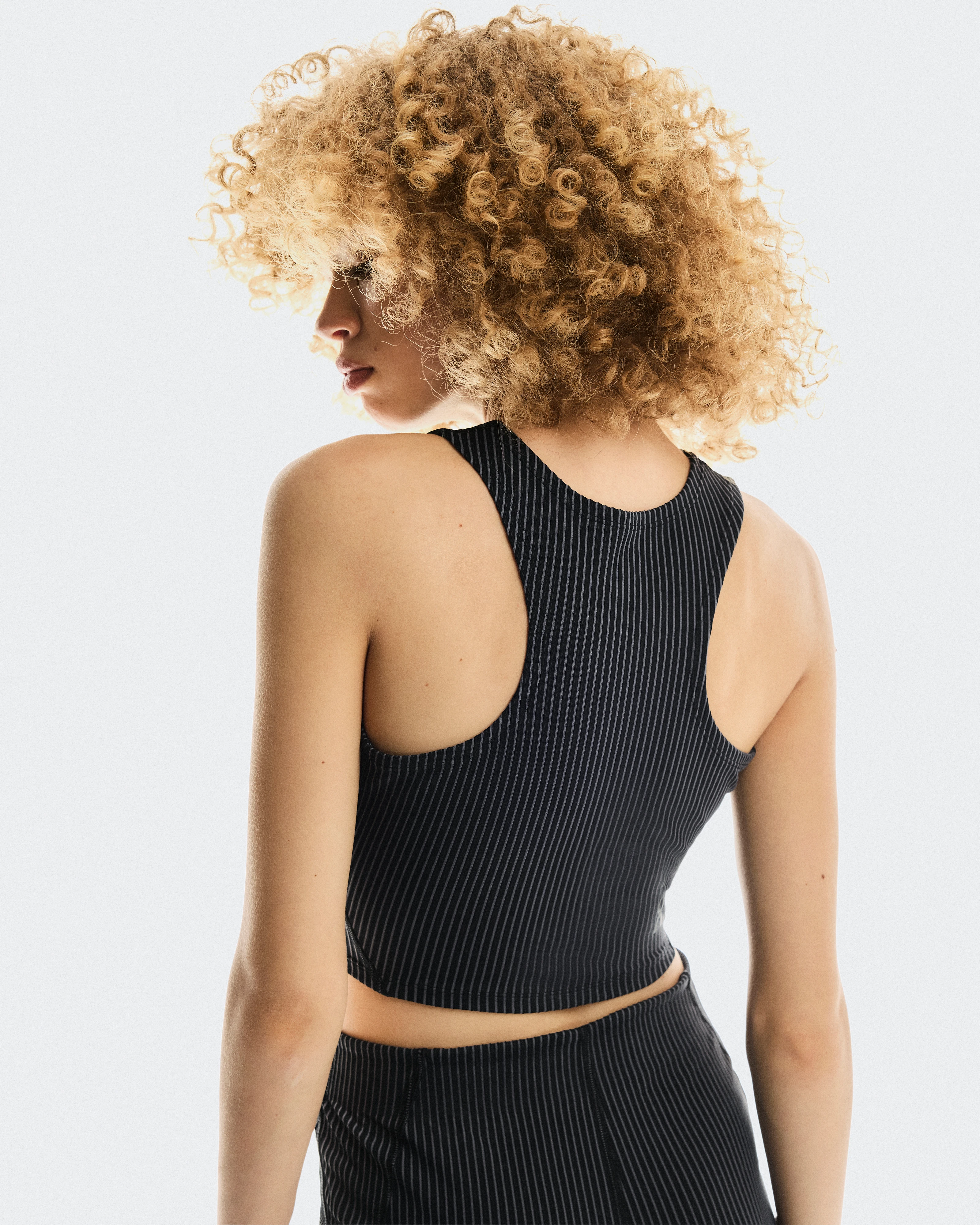 On All-Day Ribbed Crop Black & Rock Femme Hauts et t-shirts