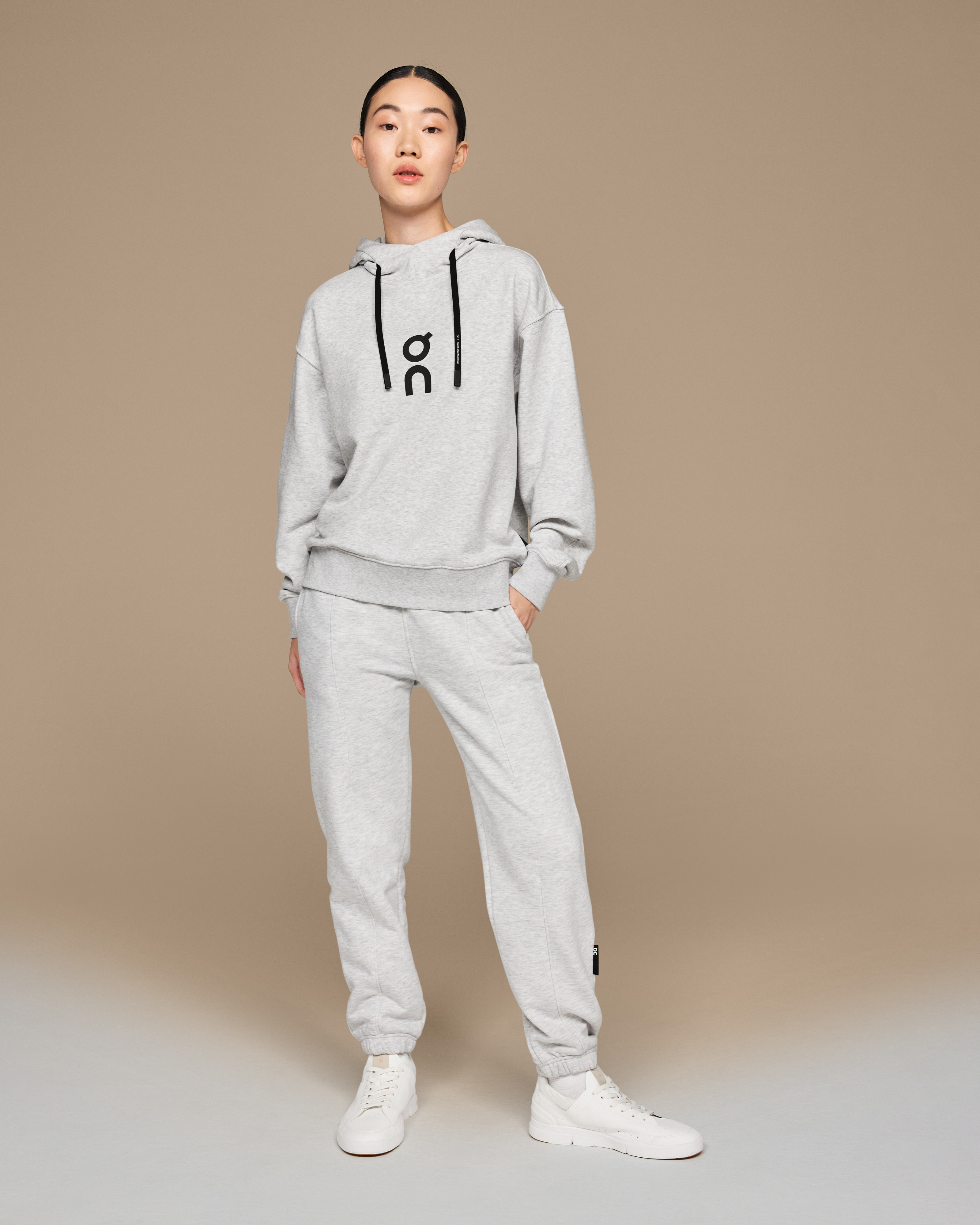 On Club Hoodie Crater Femme Sweats à capuche et sweats